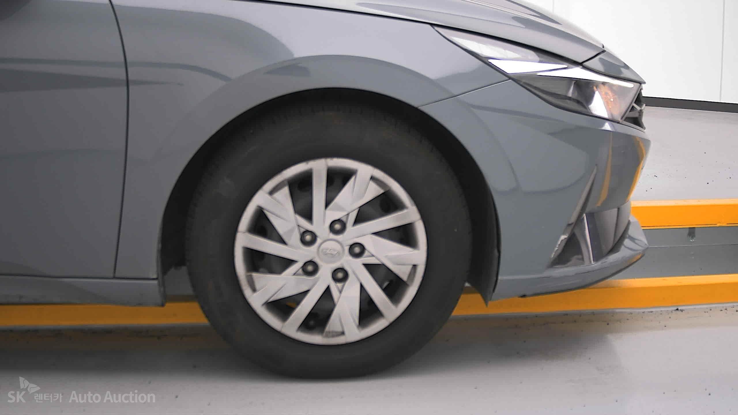 2022 - hyundai avante