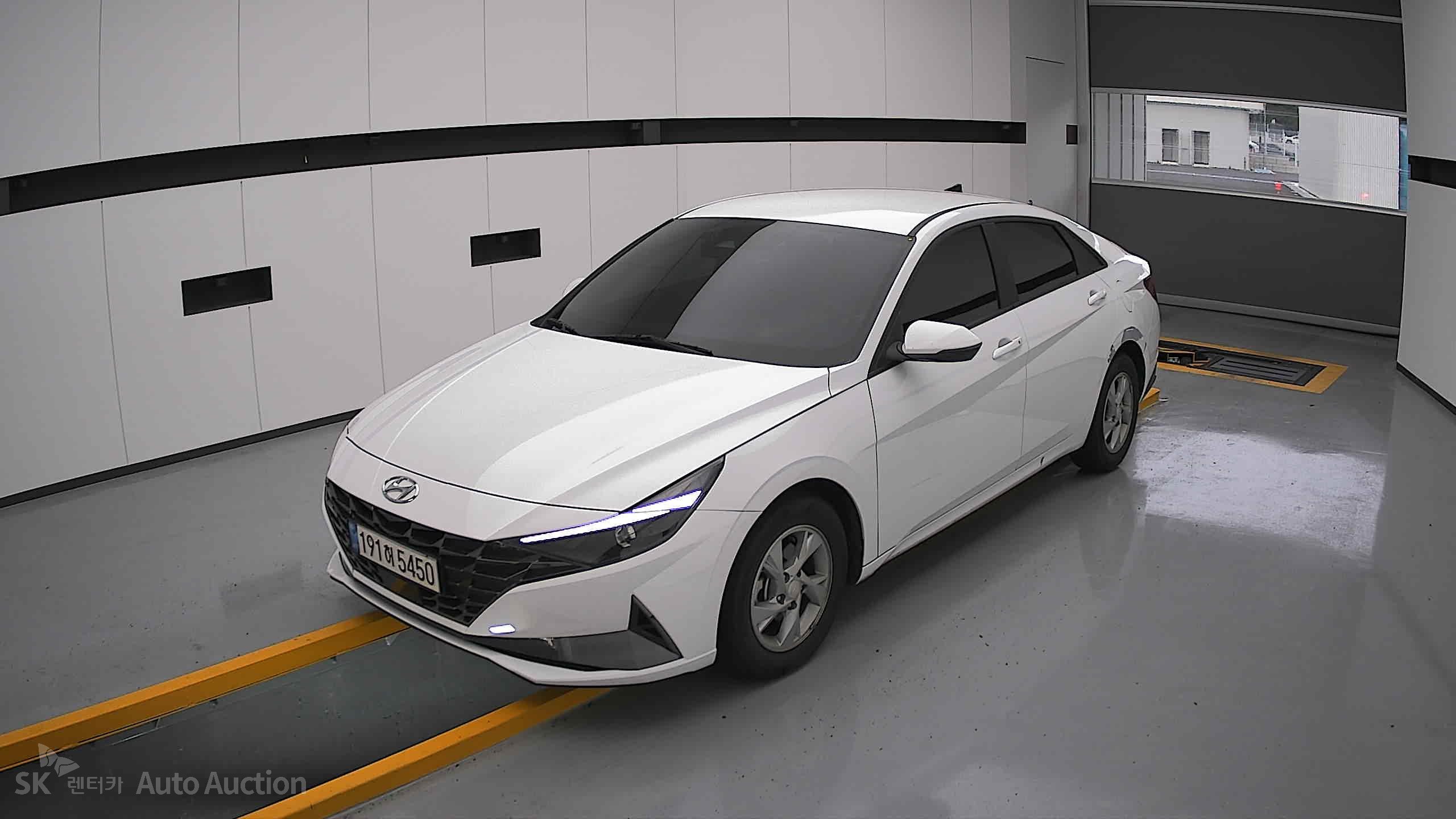 2023 - hyundai avante