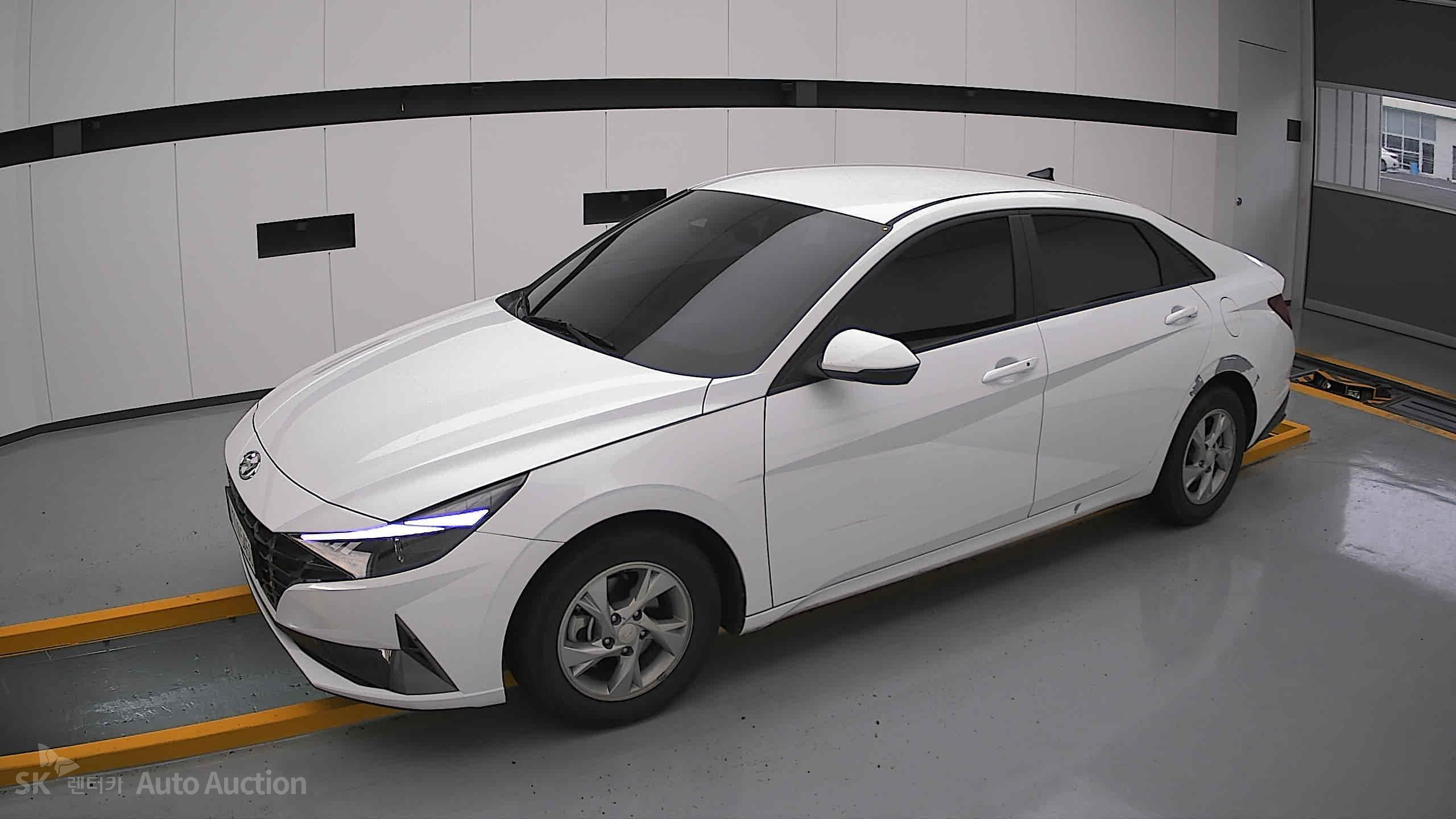 2023 - hyundai avante