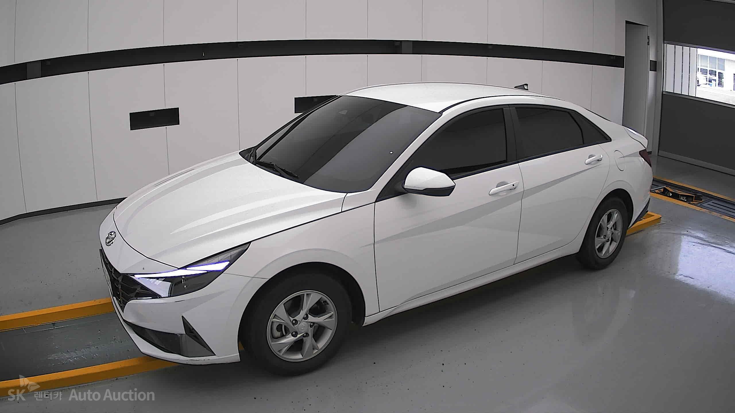 2023 - hyundai avante