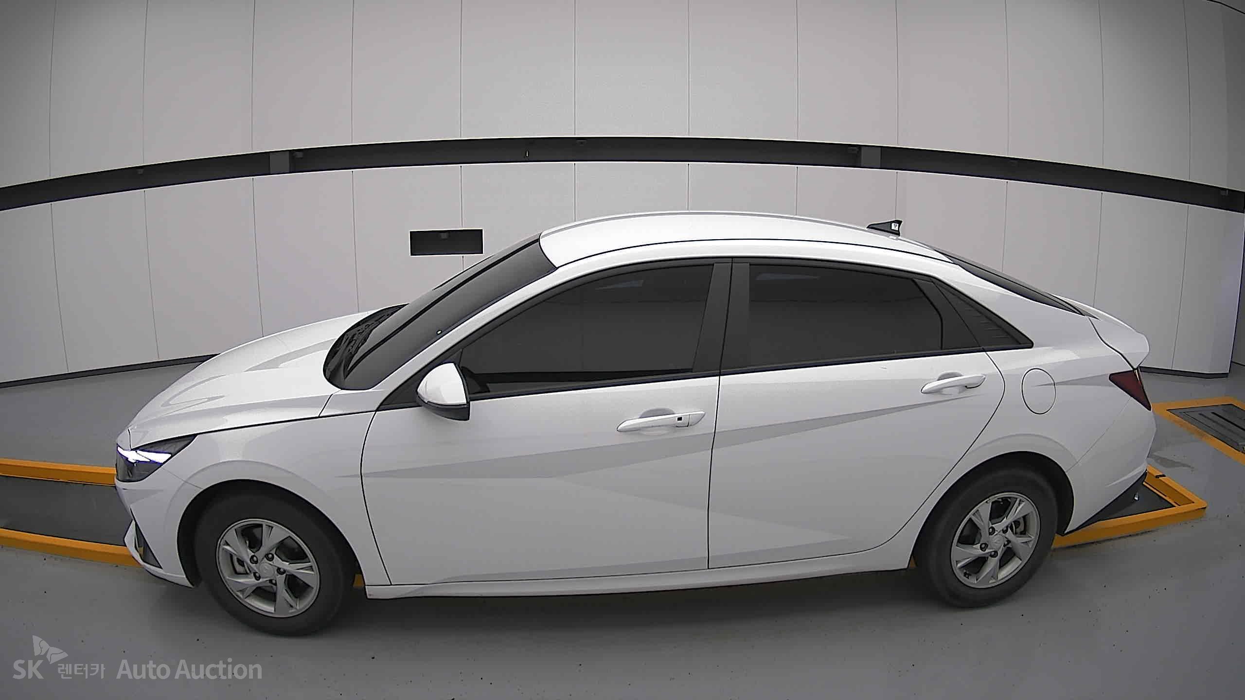 2023 - hyundai avante