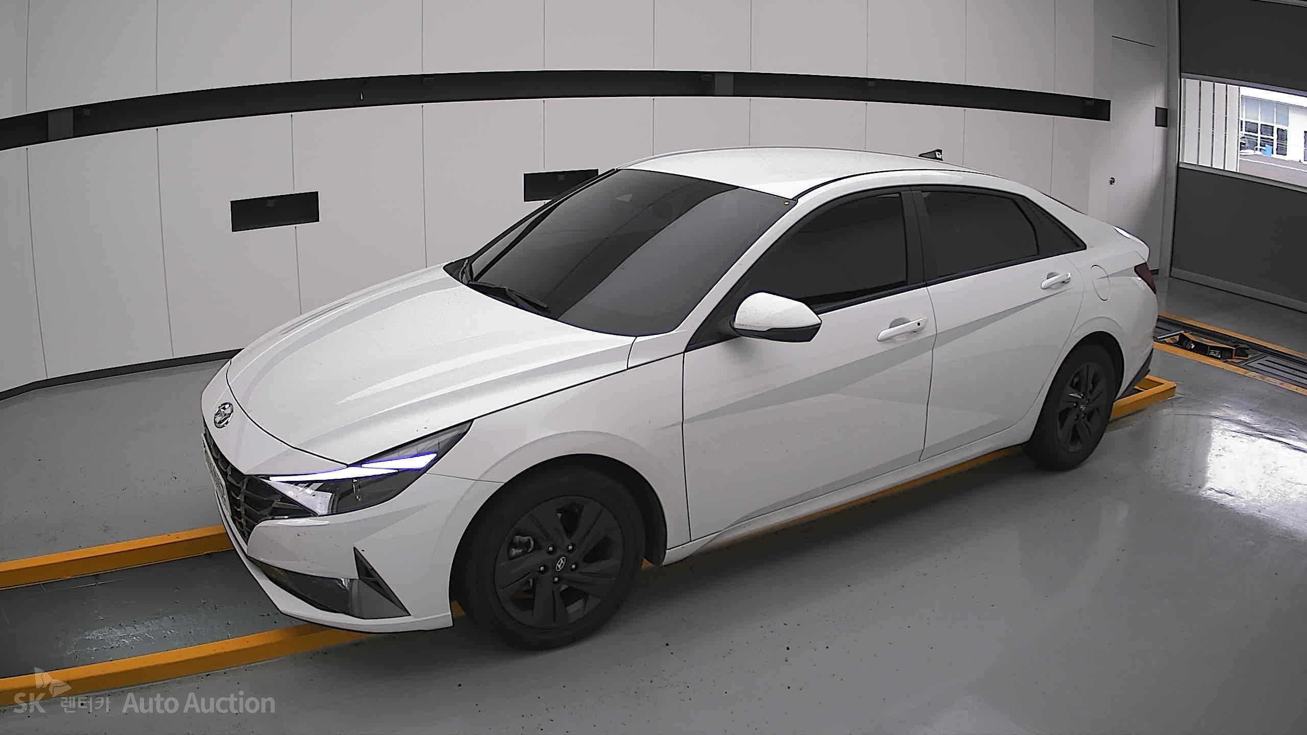 2023 - hyundai avante