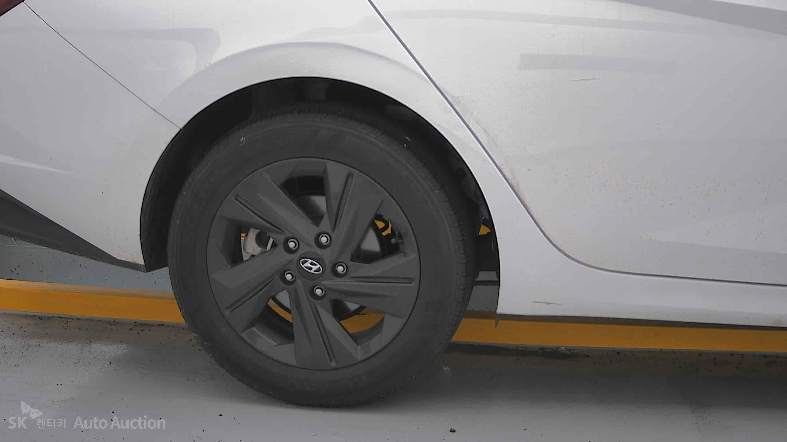 2023 - hyundai avante
