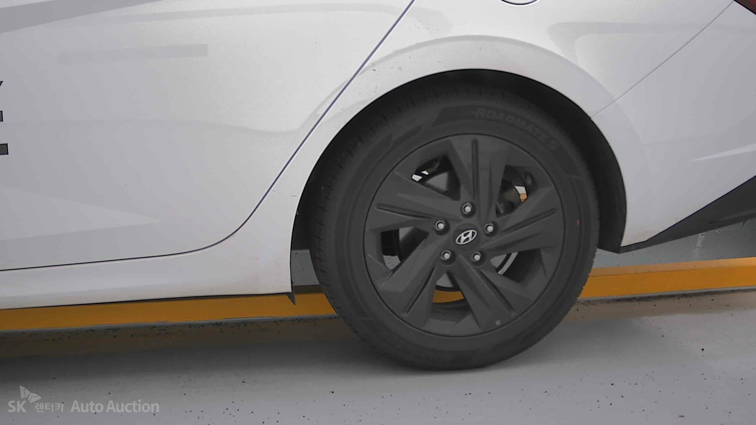 2023 - hyundai avante