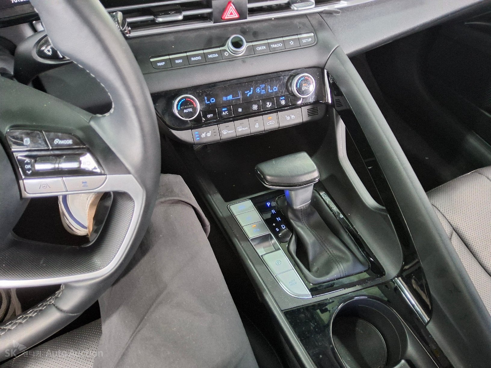 2023 - hyundai avante