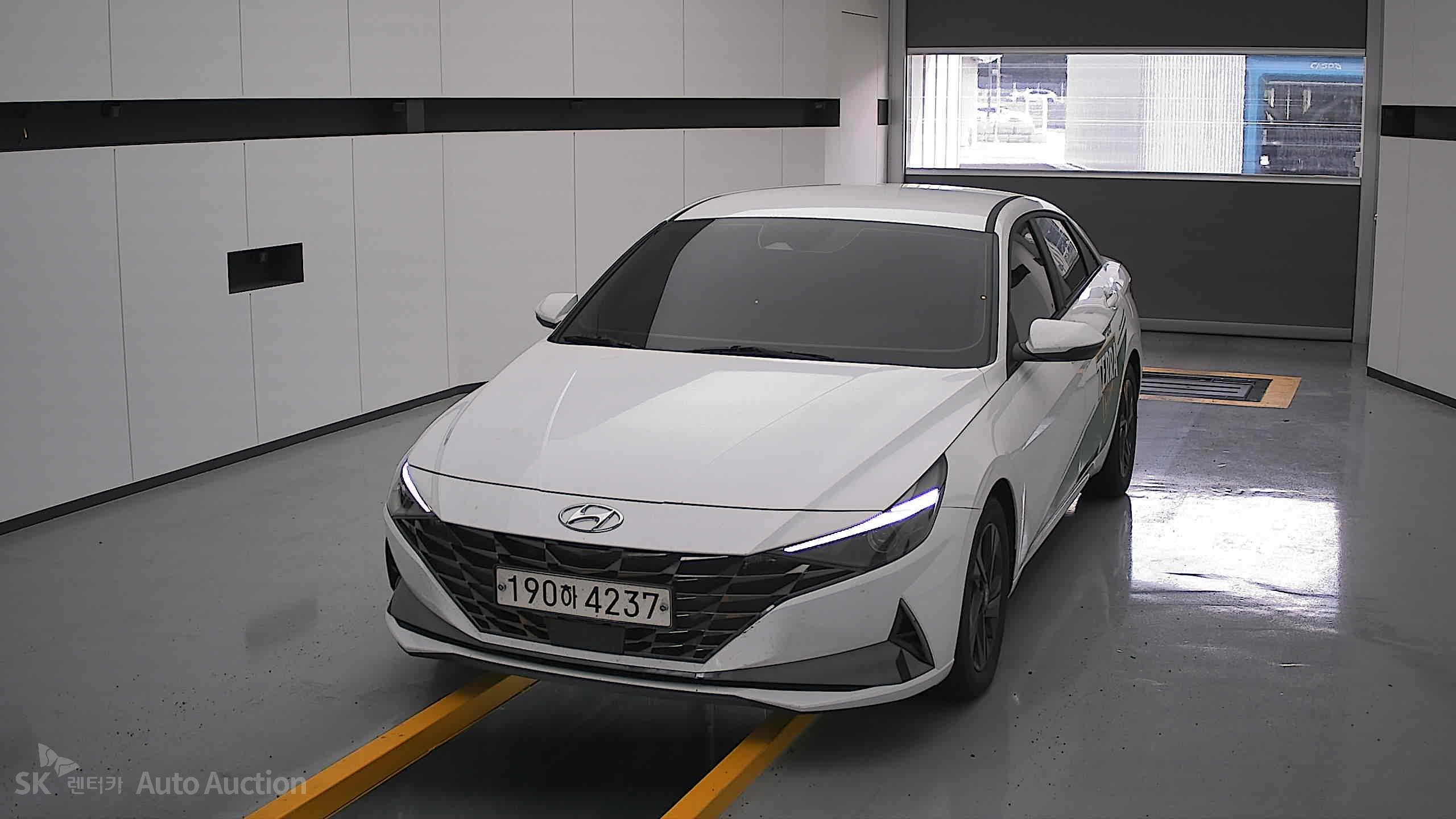 2023 - hyundai avante