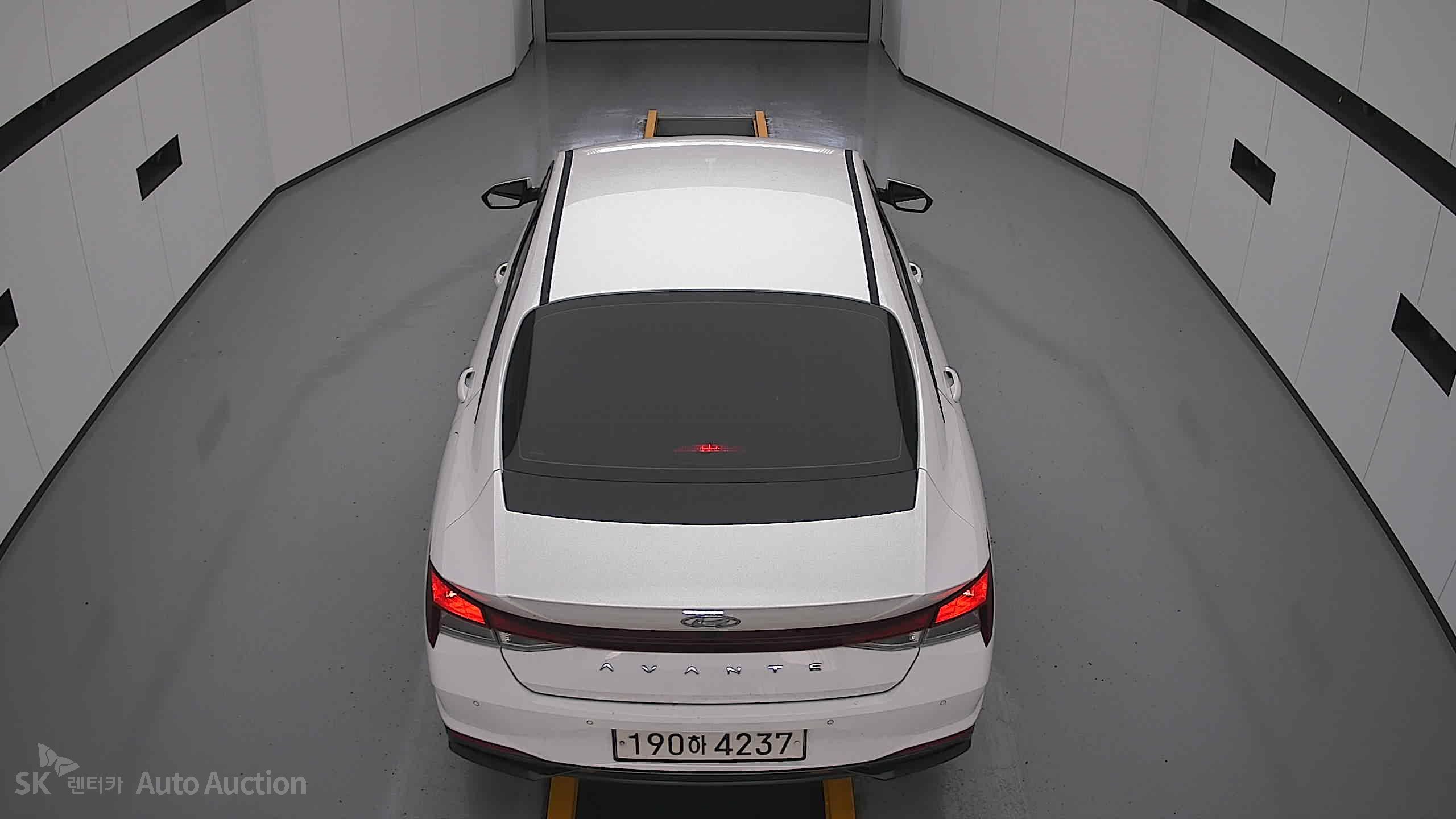 2023 - hyundai avante