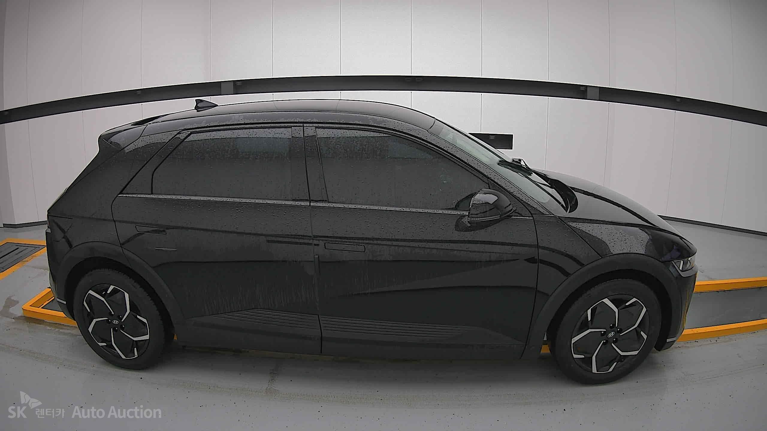 2022 - hyundai ioniq