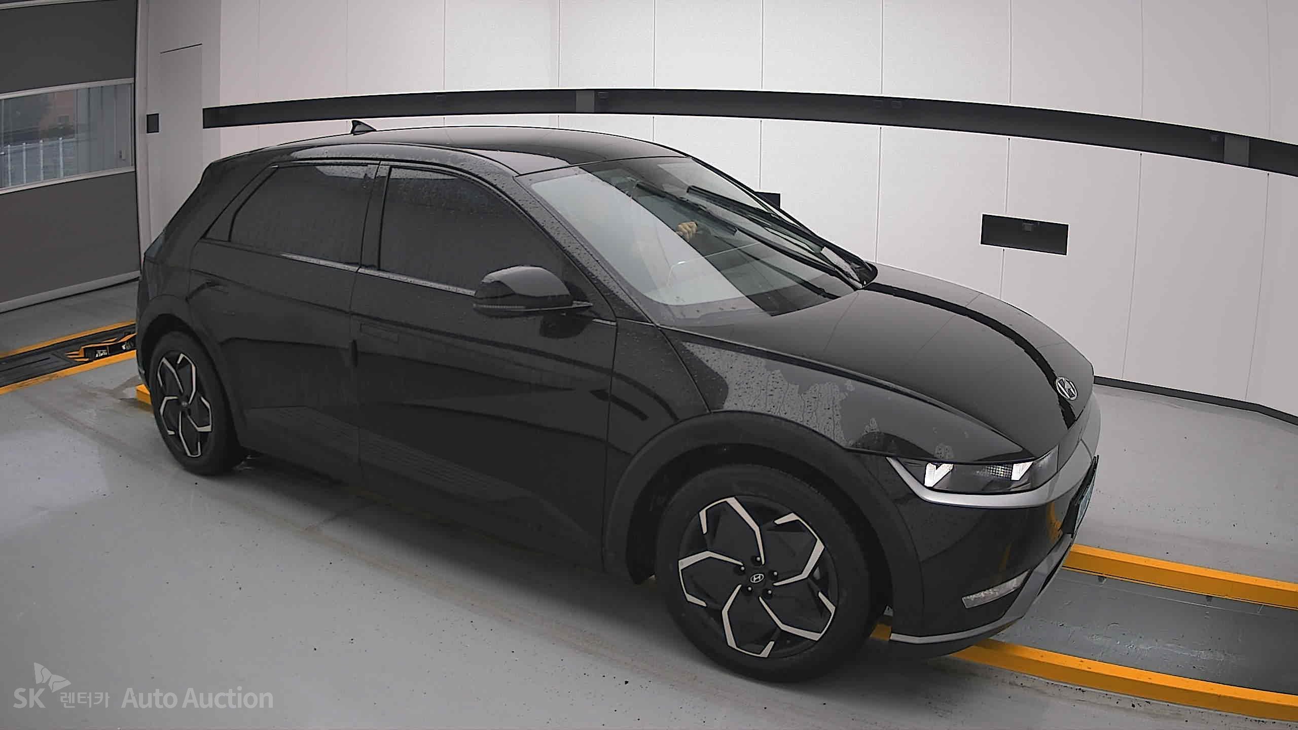 2022 - hyundai ioniq