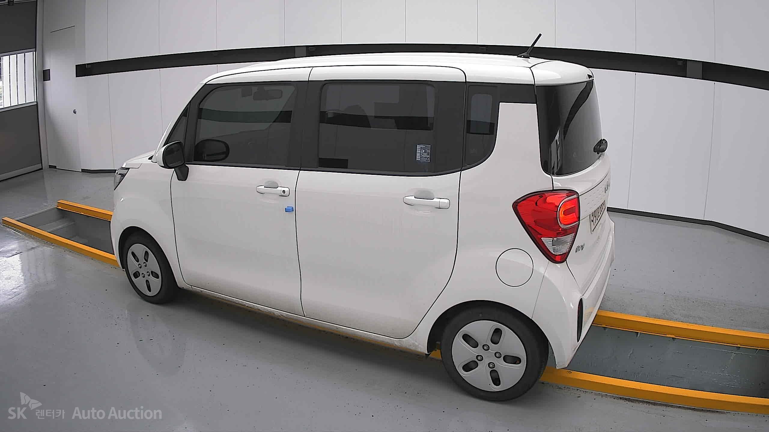 2022 - kia ray