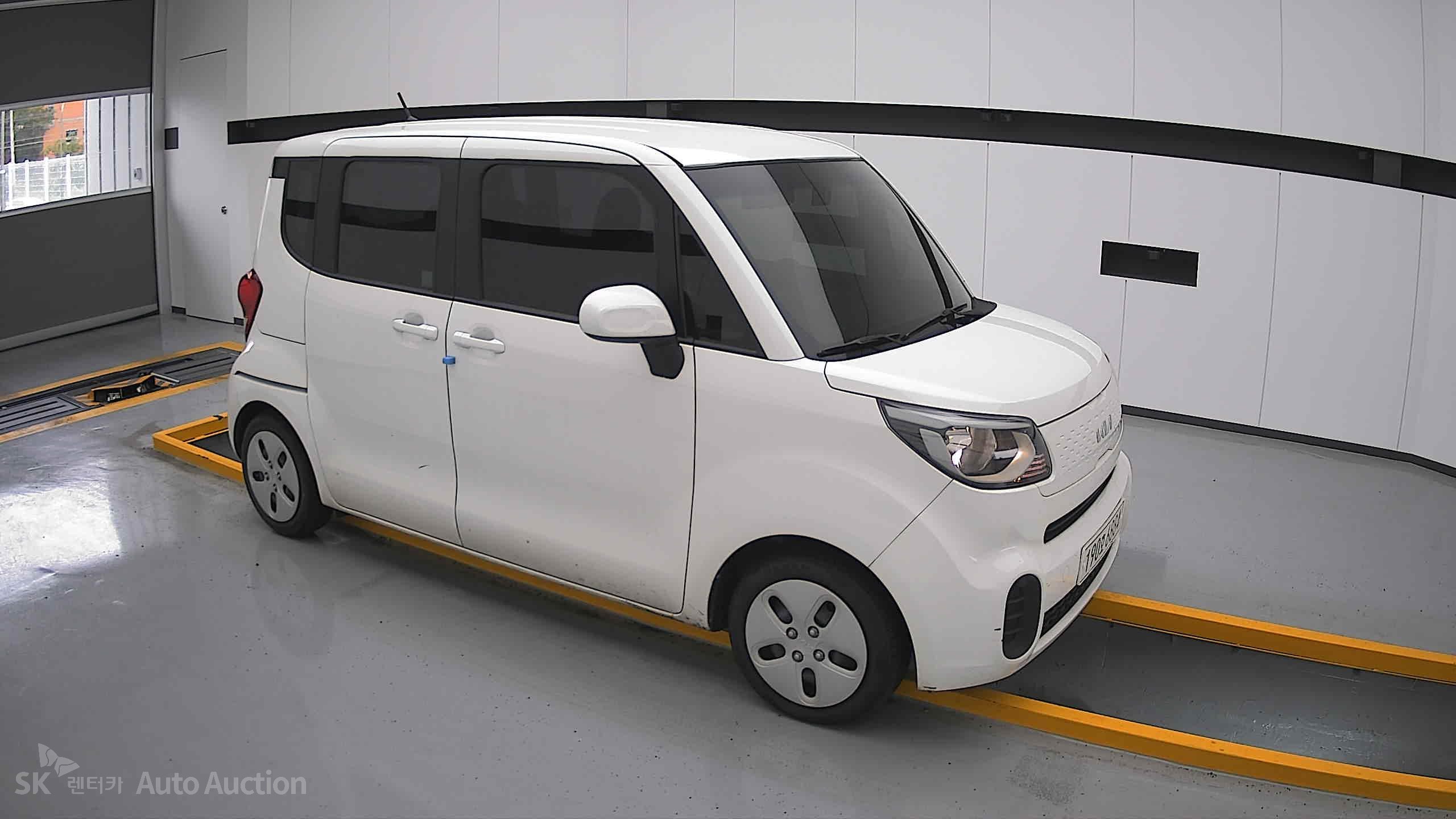 2022 - kia ray