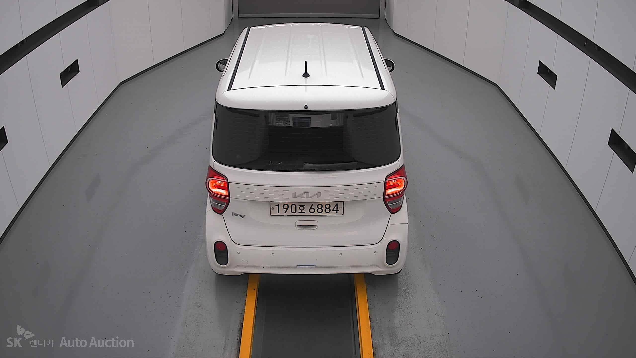 2022 - kia ray