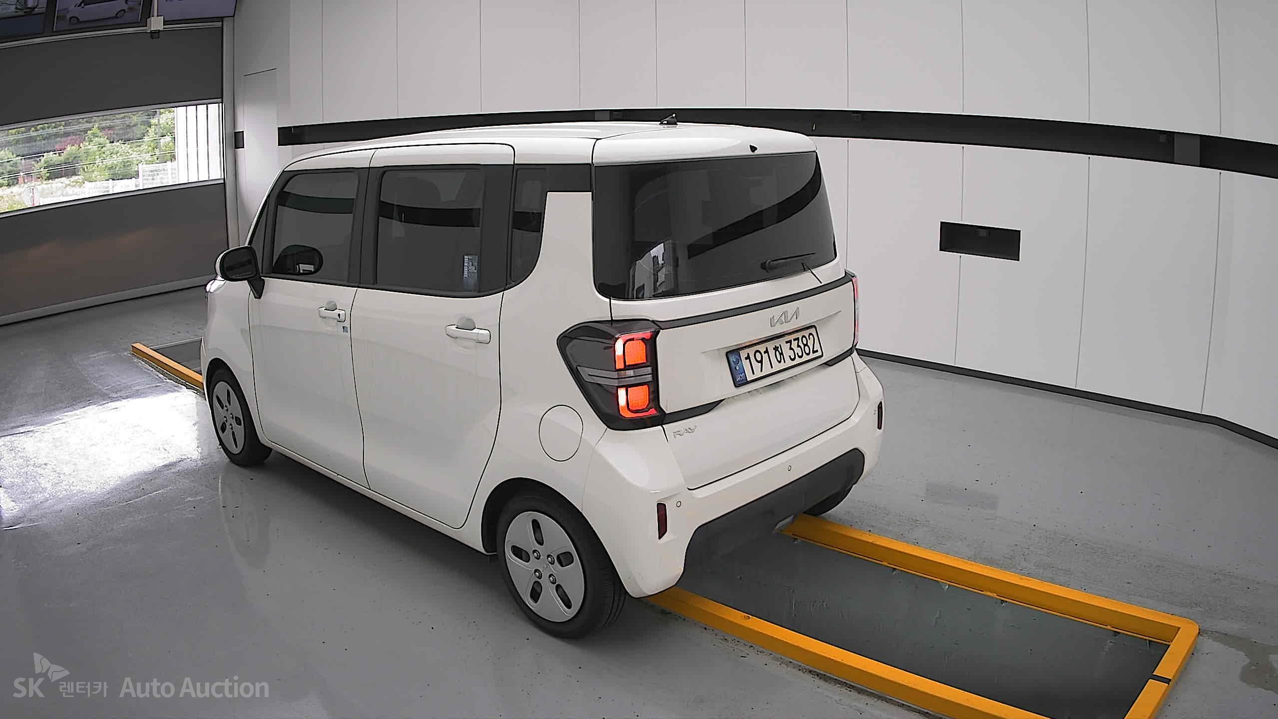 2023 - kia ray