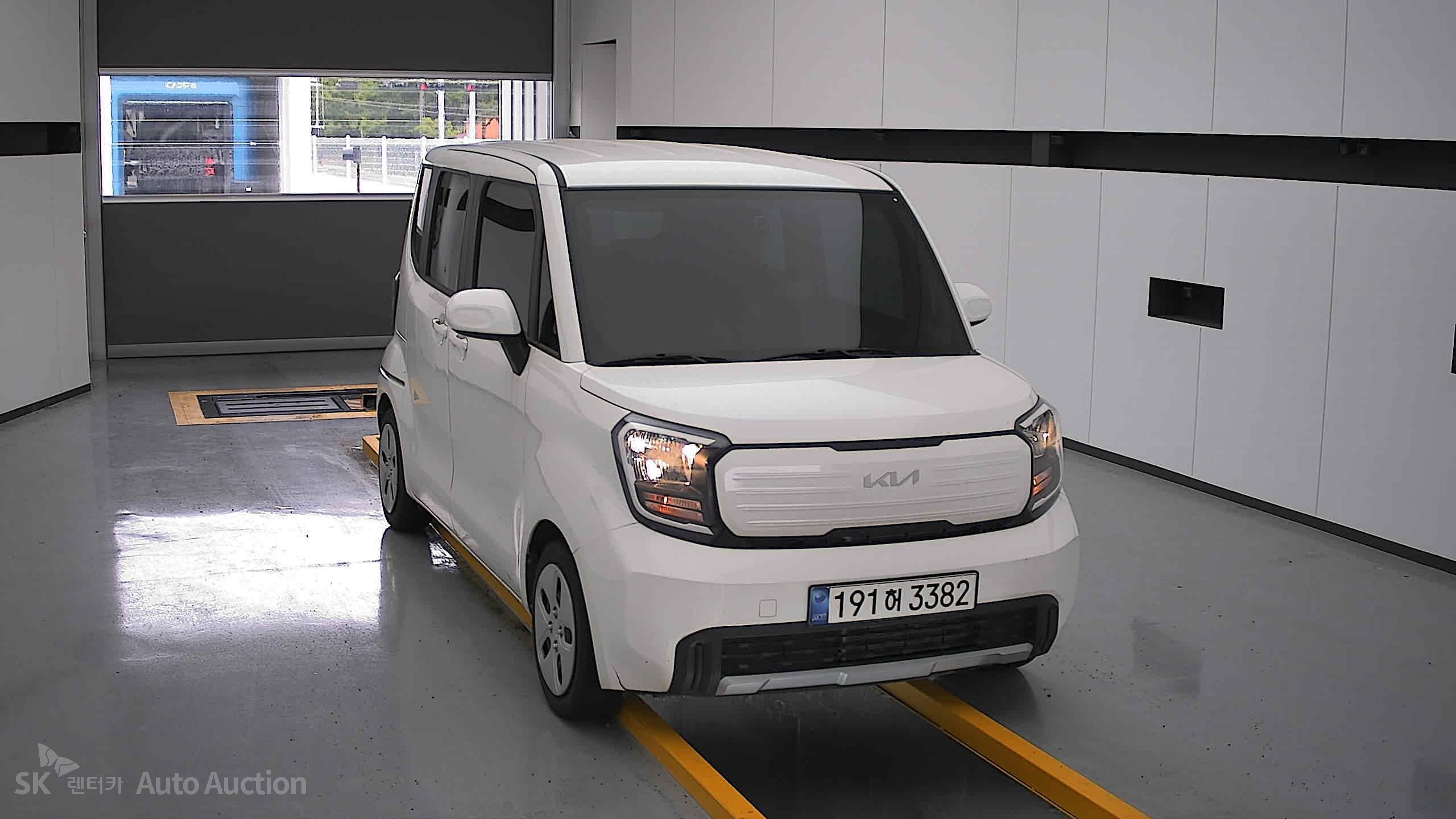 2023 - kia ray