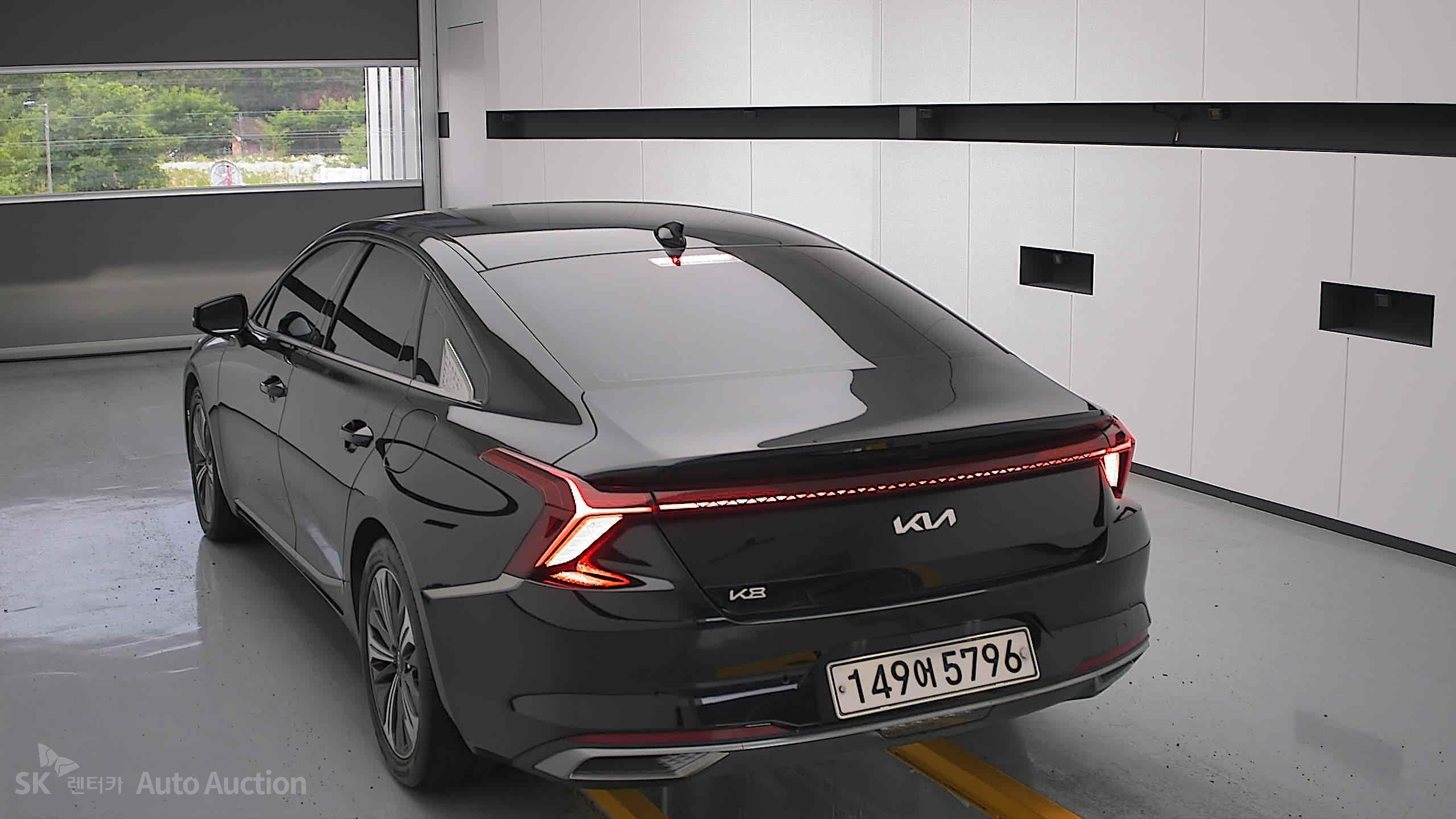 2022 - kia k8