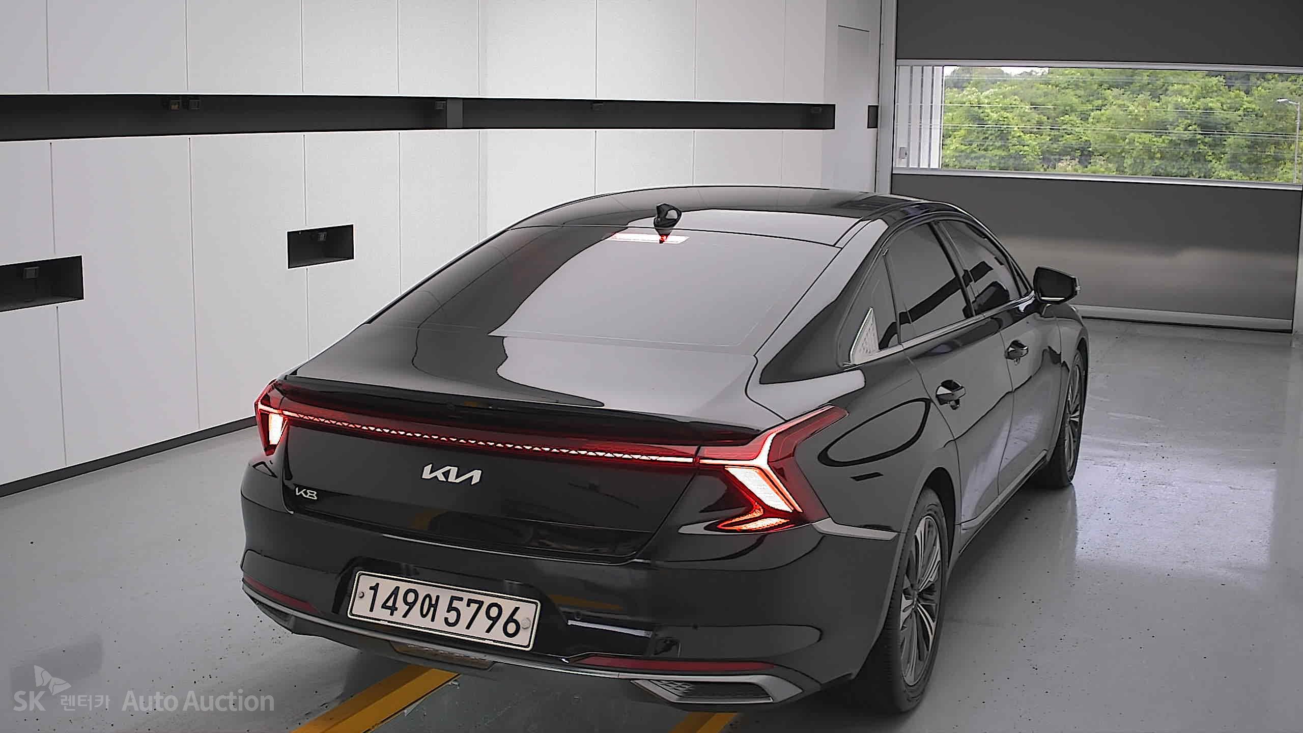 2022 - kia k8