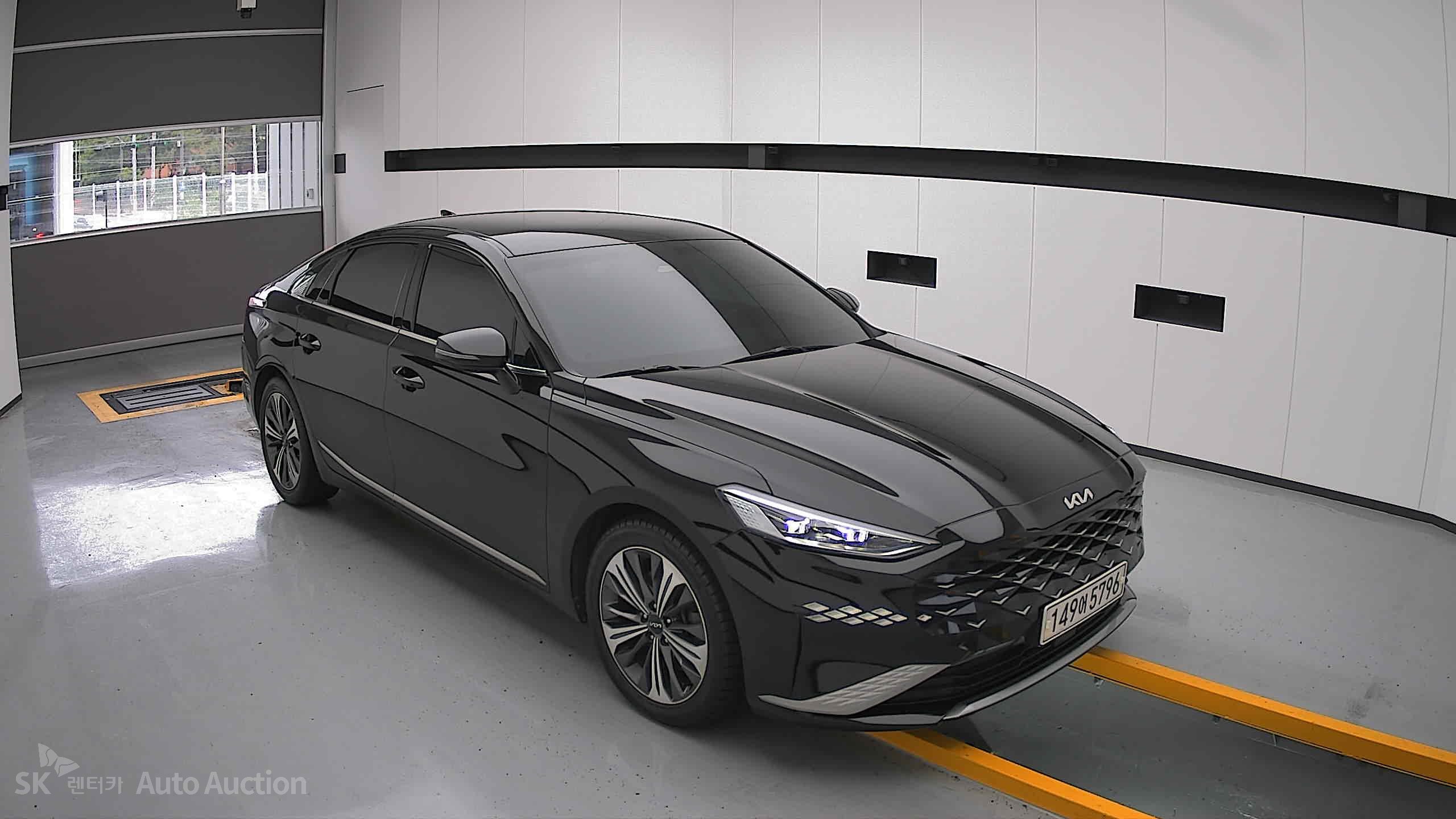 2022 - kia k8