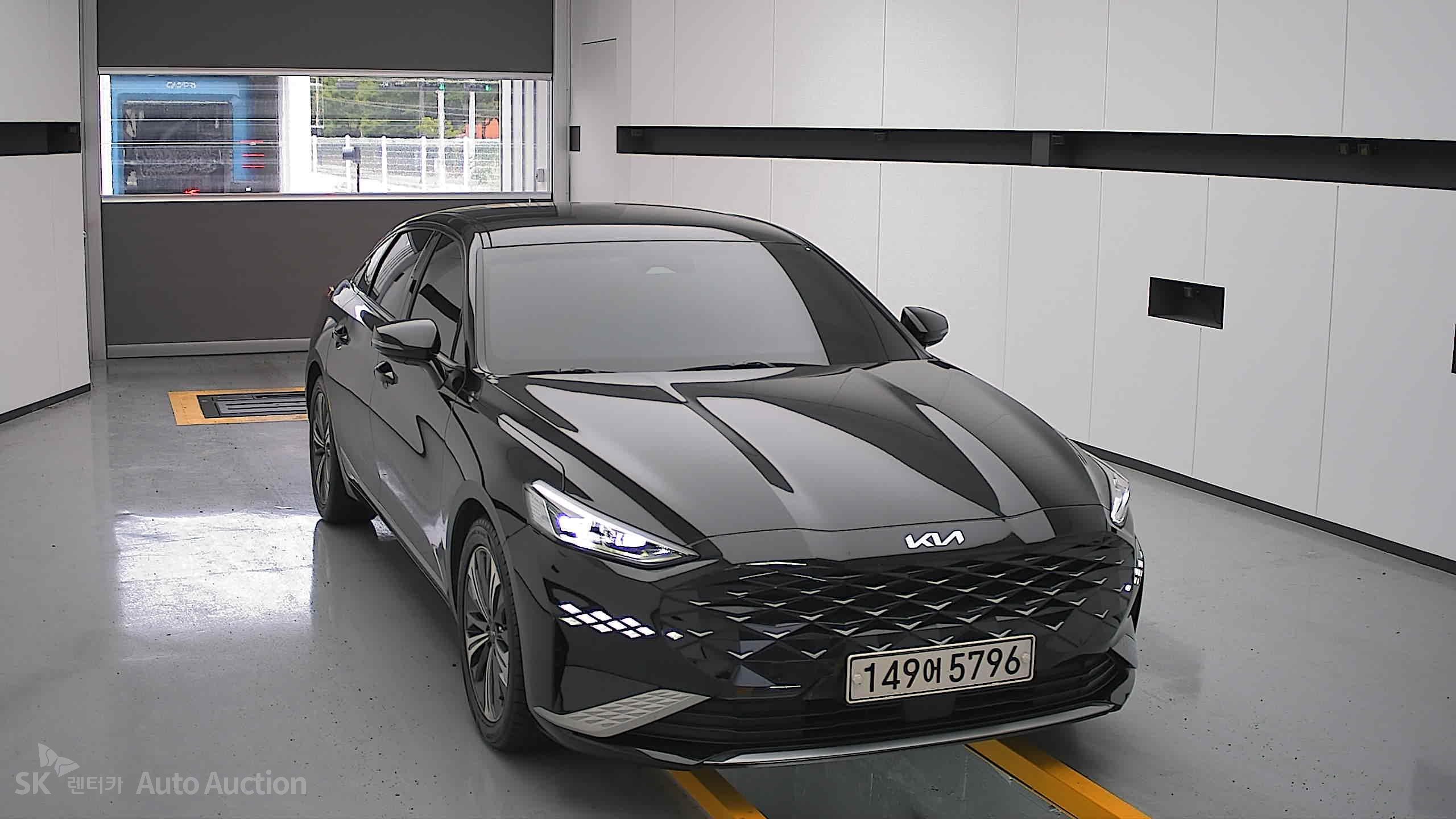 2022 - kia k8