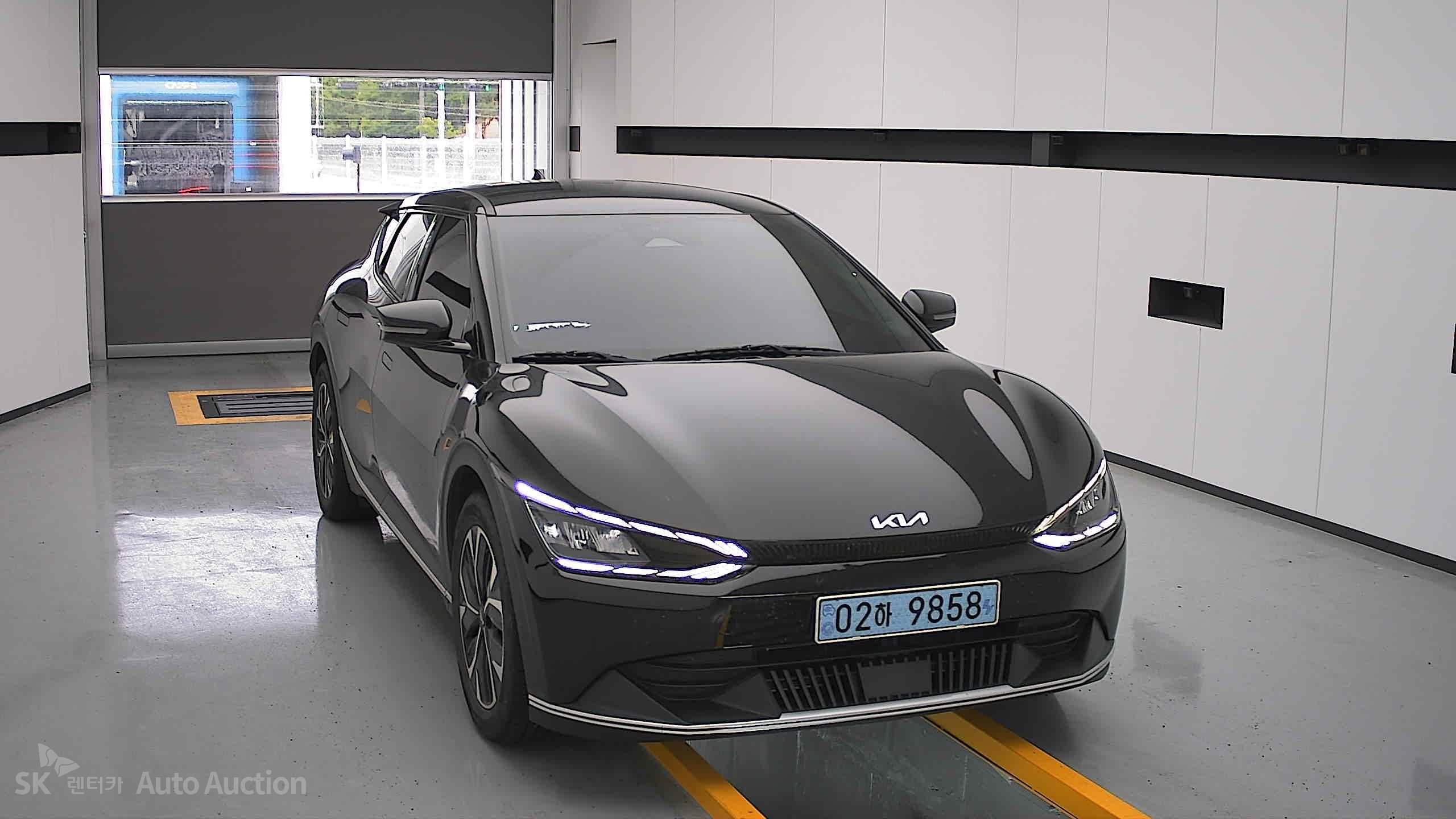 2022 - kia ev6