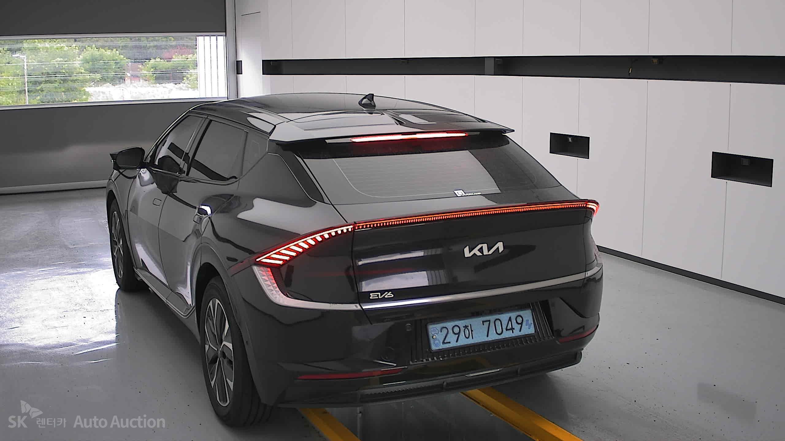 2022 - kia ev6