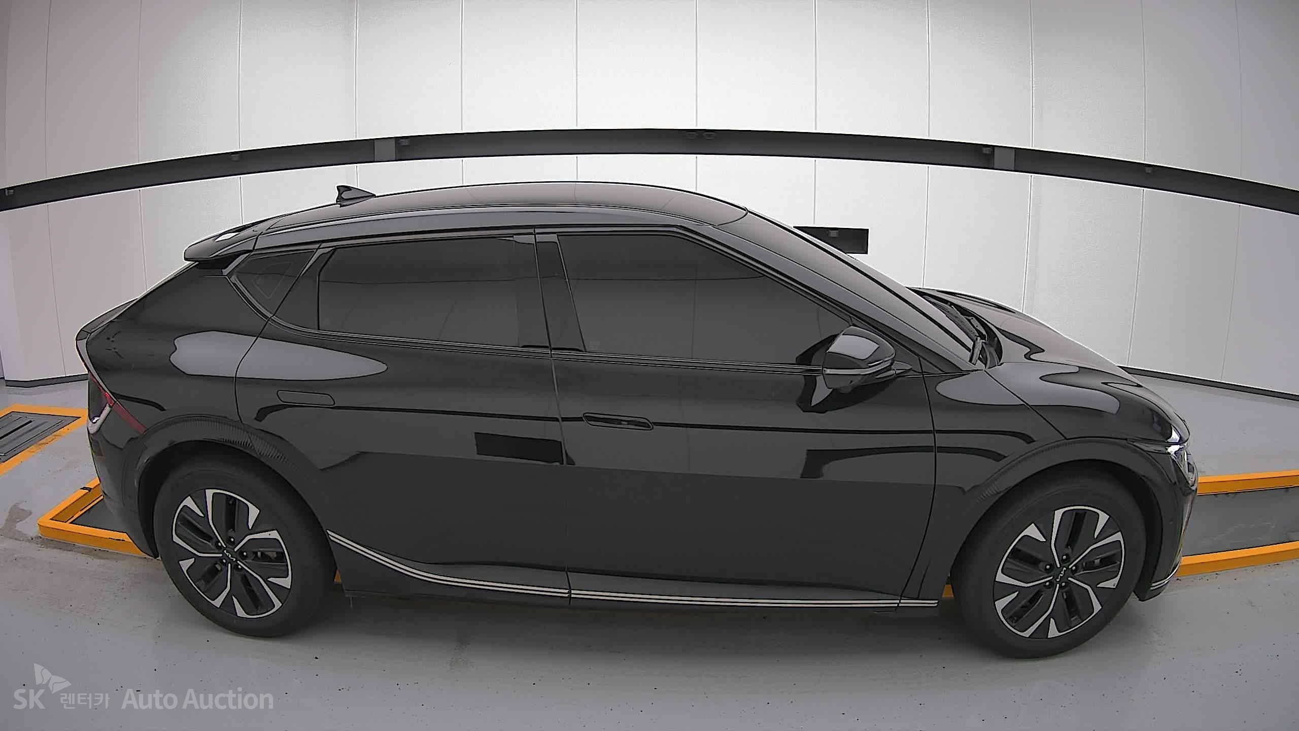 2022 - kia ev6