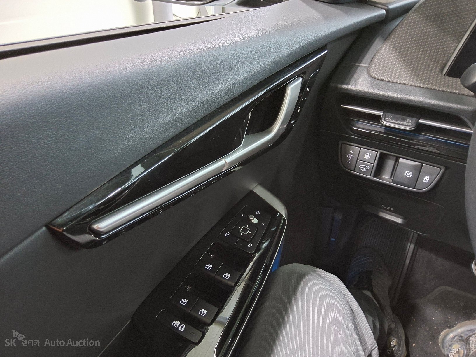 2022 - kia ev6
