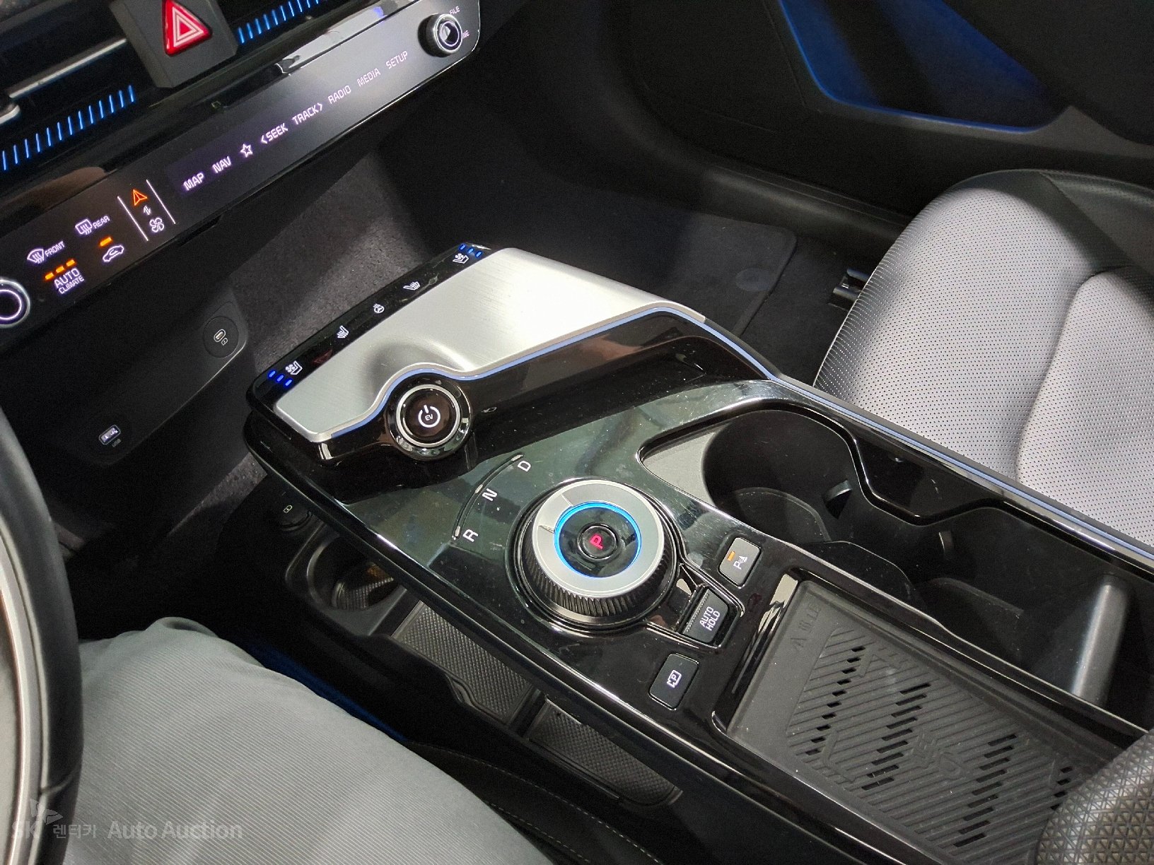 2022 - kia ev6