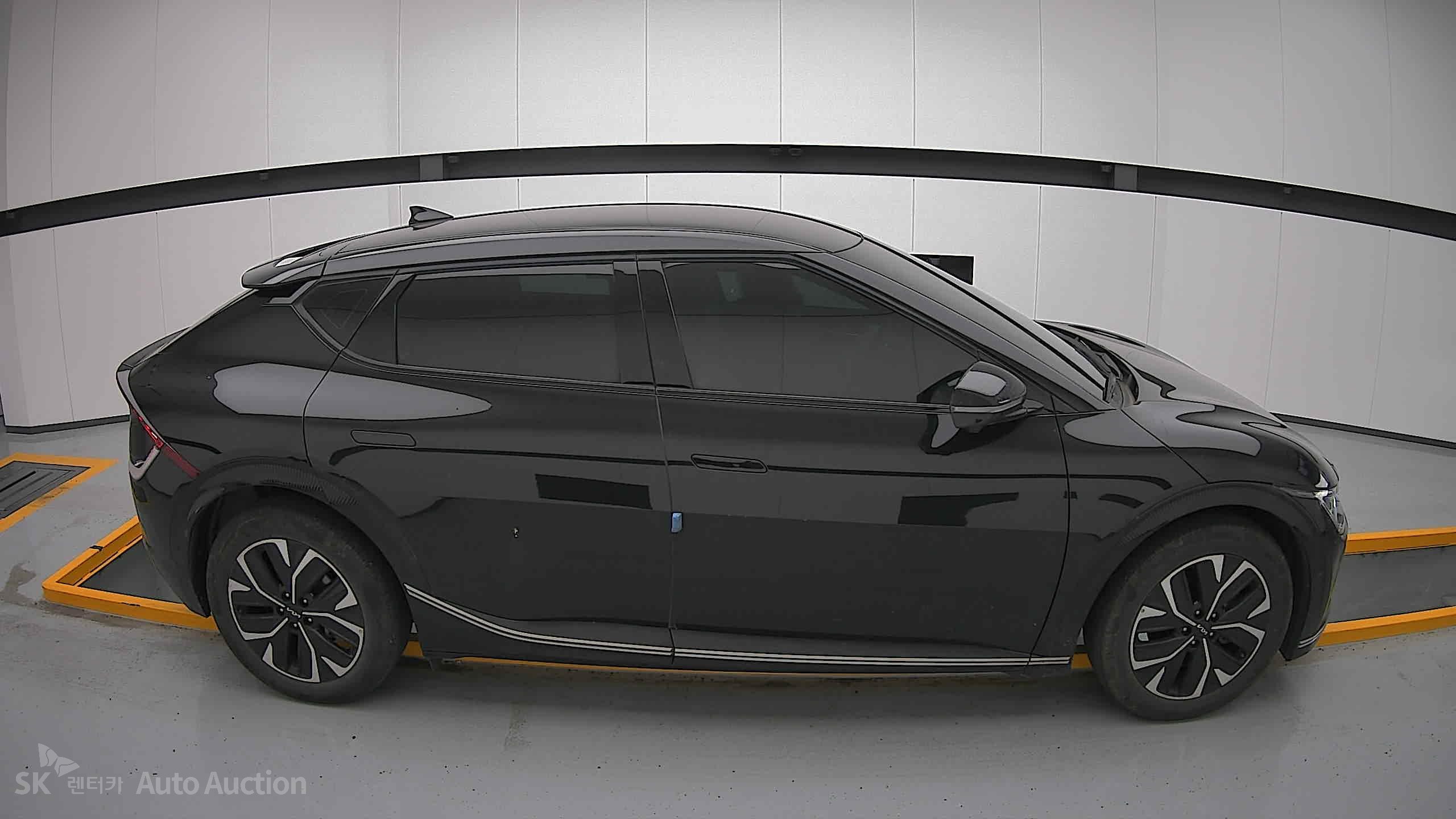 2022 - kia ev6