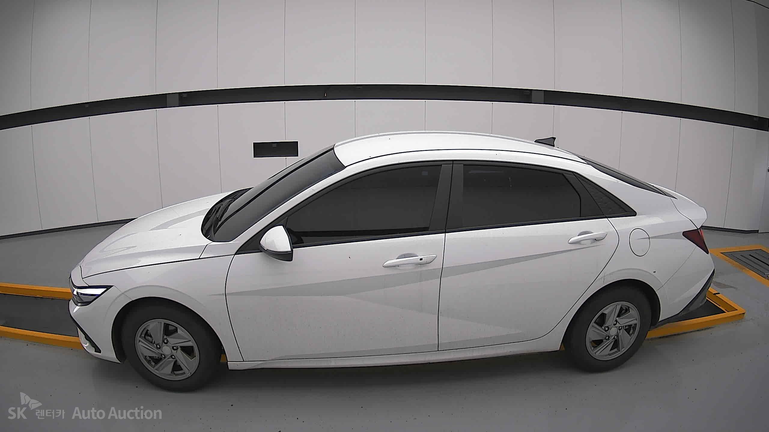 2024 - hyundai avante