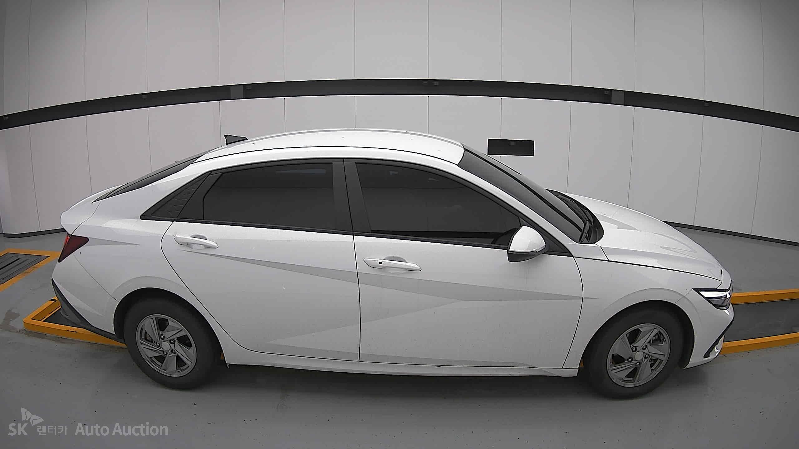 2024 - hyundai avante