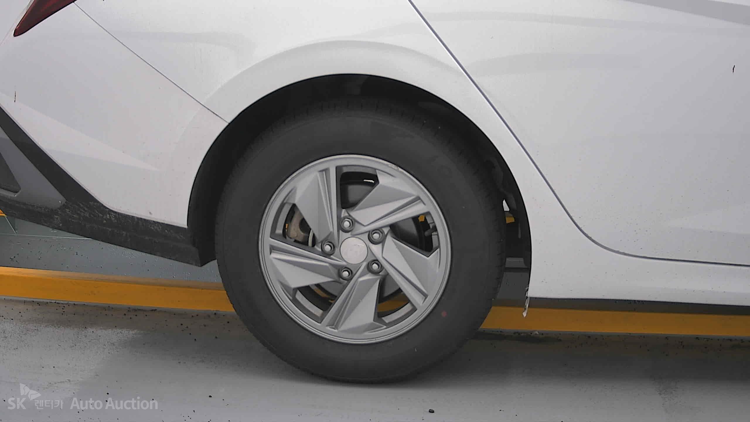2024 - hyundai avante