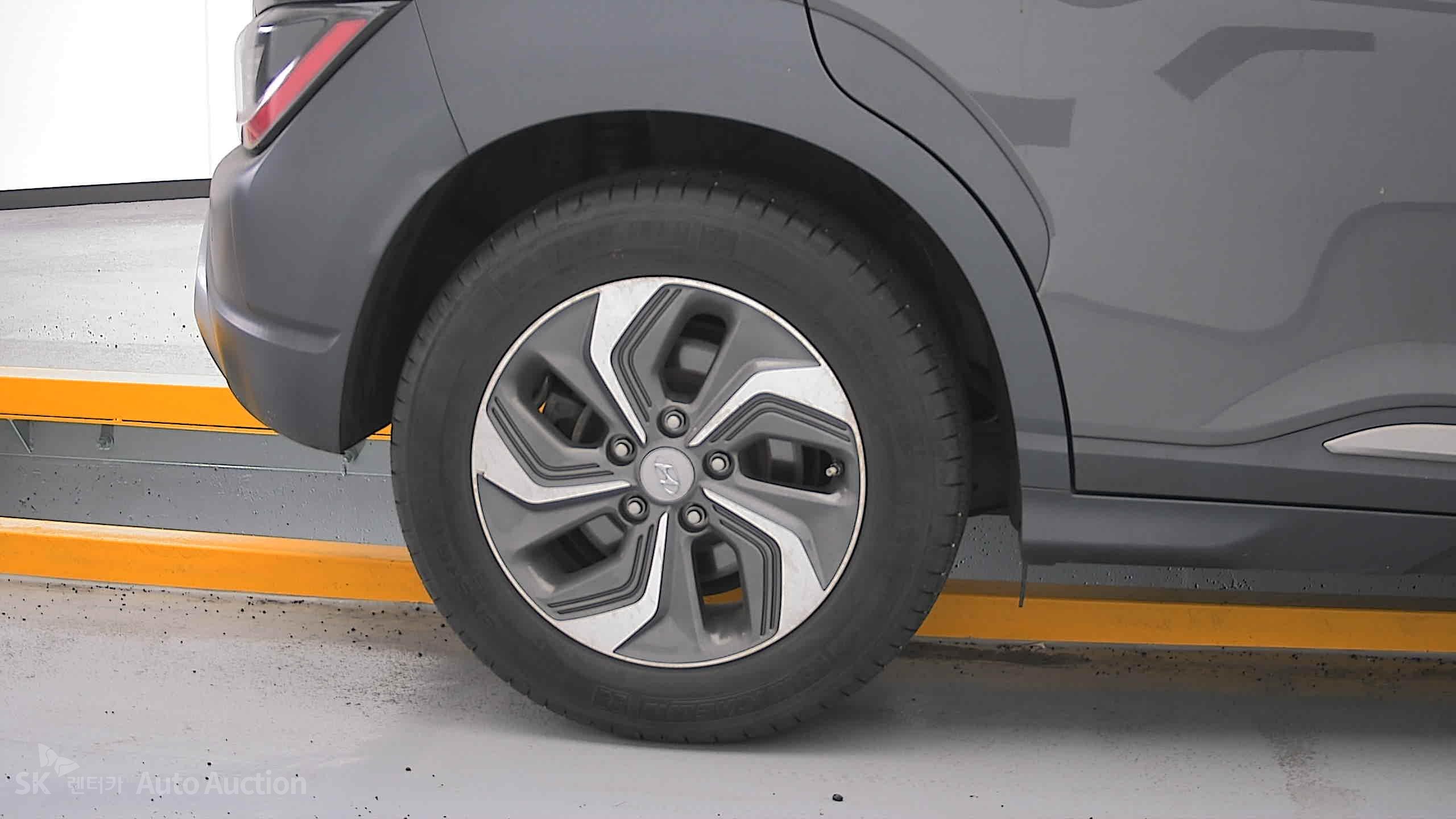 2022 - hyundai kona