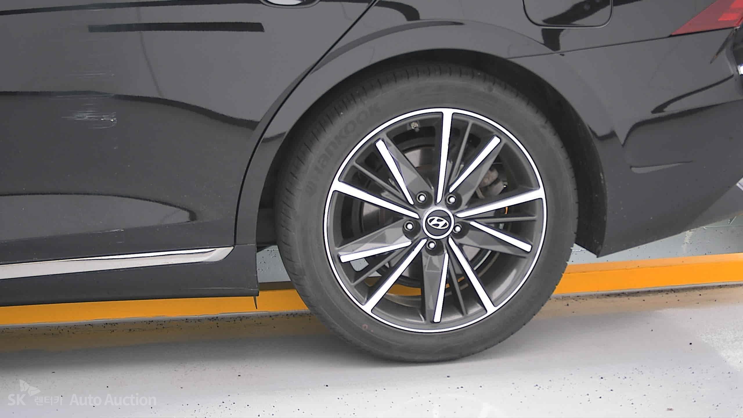 2023 - hyundai grandeur