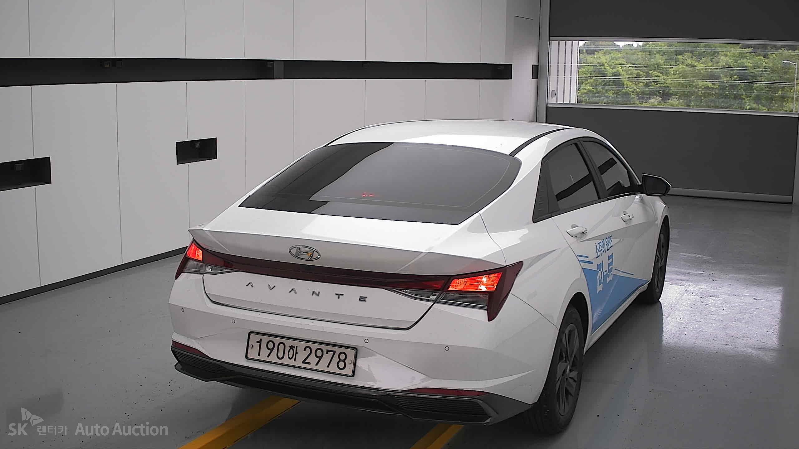 2023 - hyundai avante
