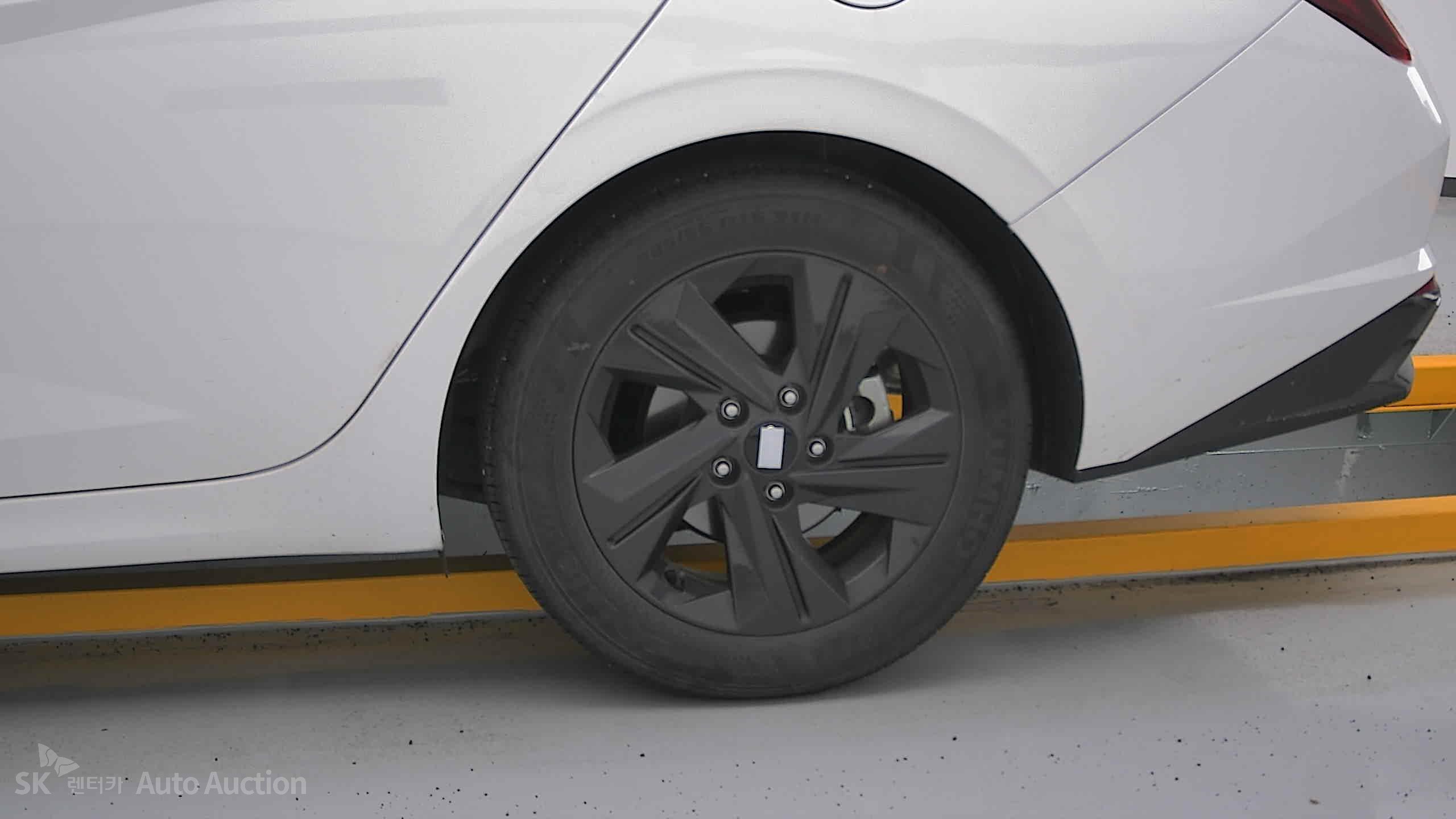 2023 - hyundai avante