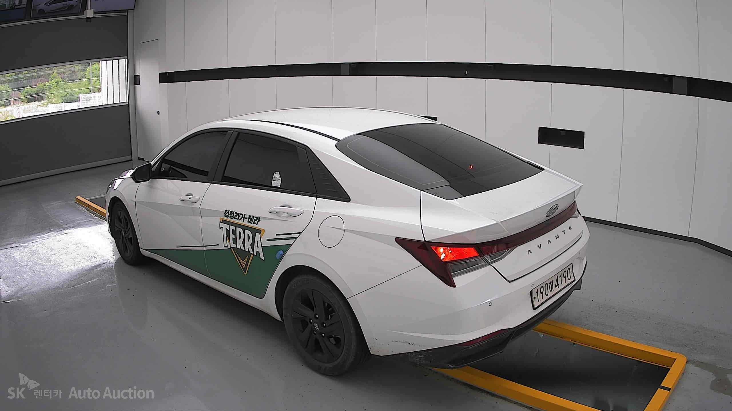 2023 - hyundai avante