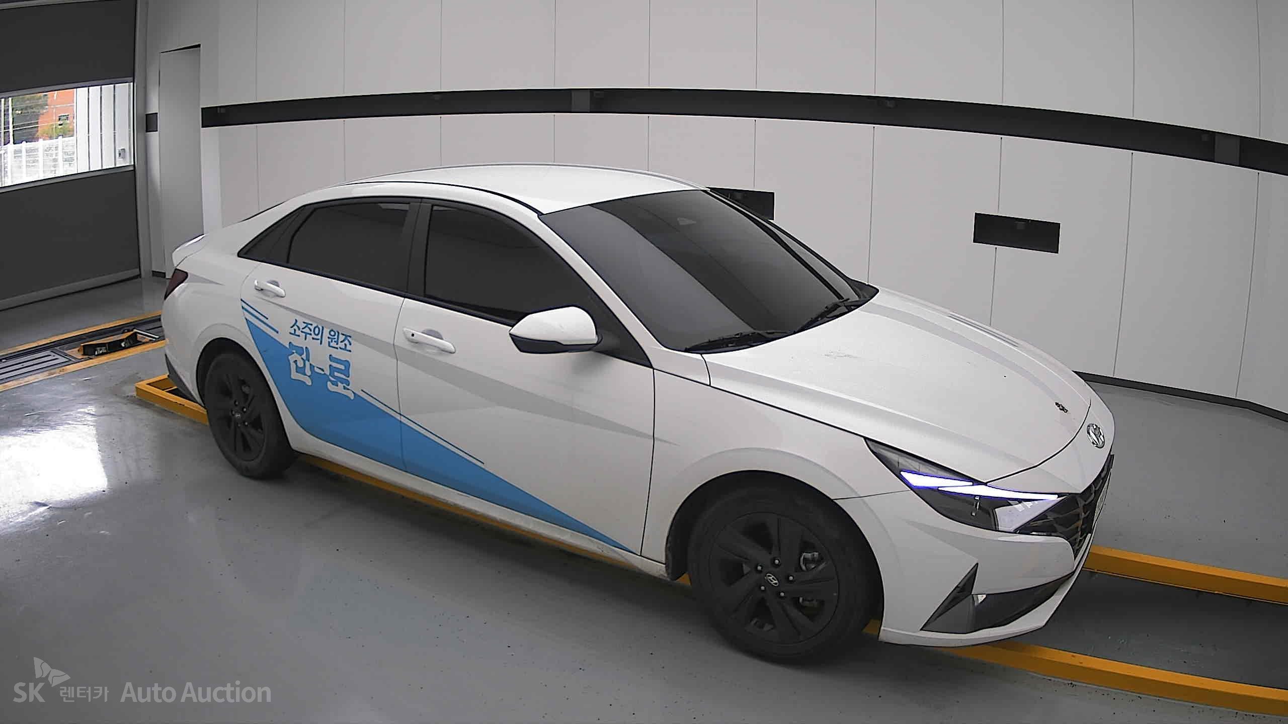 2023 - hyundai avante