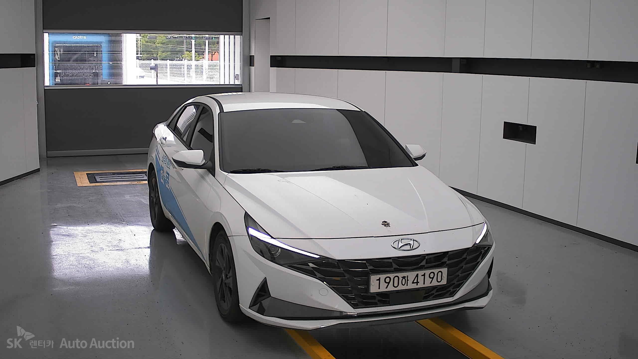 2023 - hyundai avante