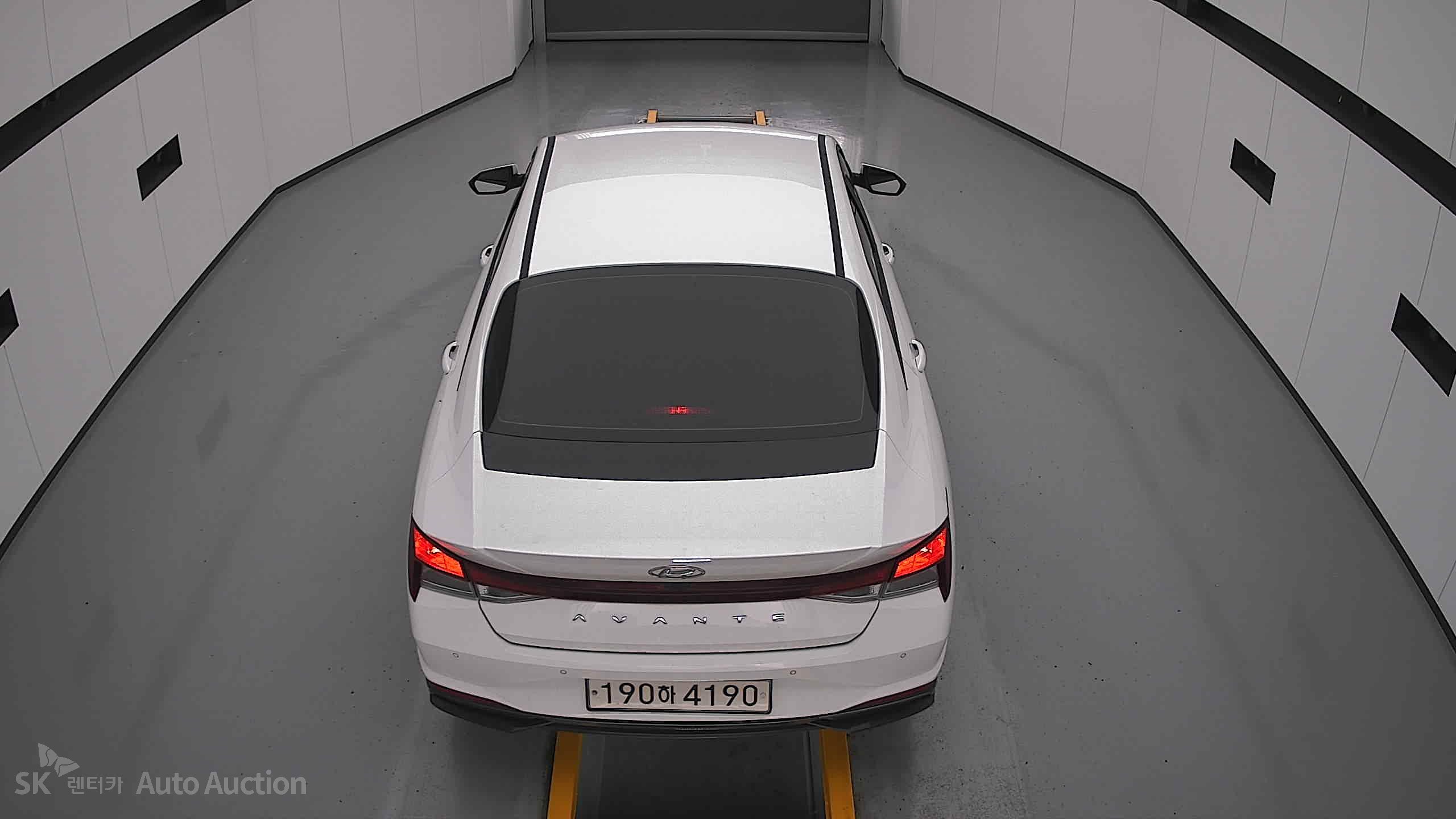 2023 - hyundai avante