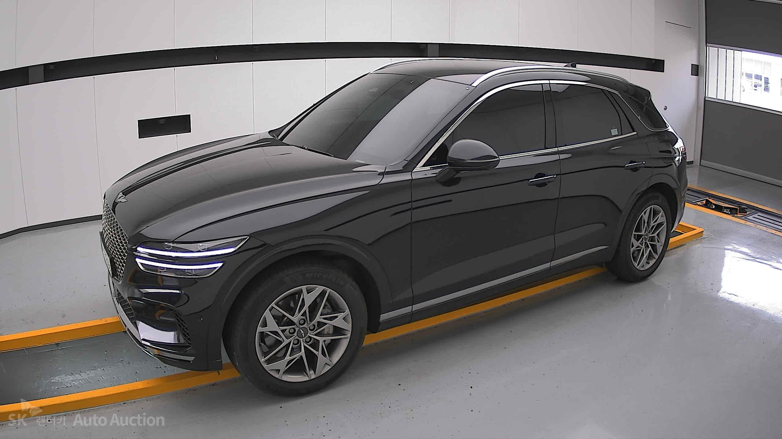 2023 - genesis gv70