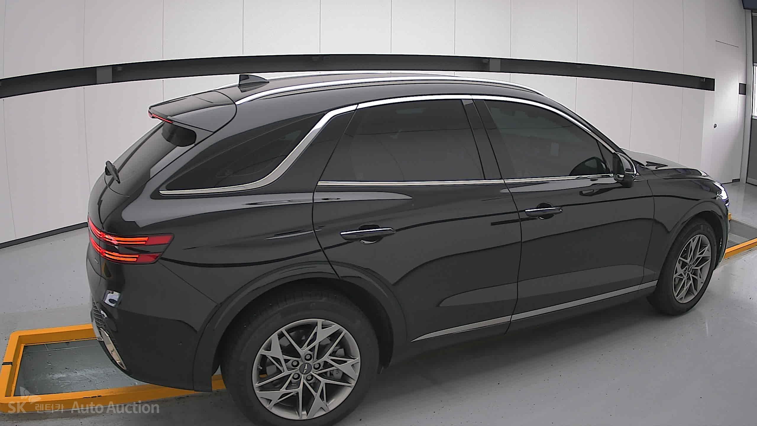 2023 - genesis gv70