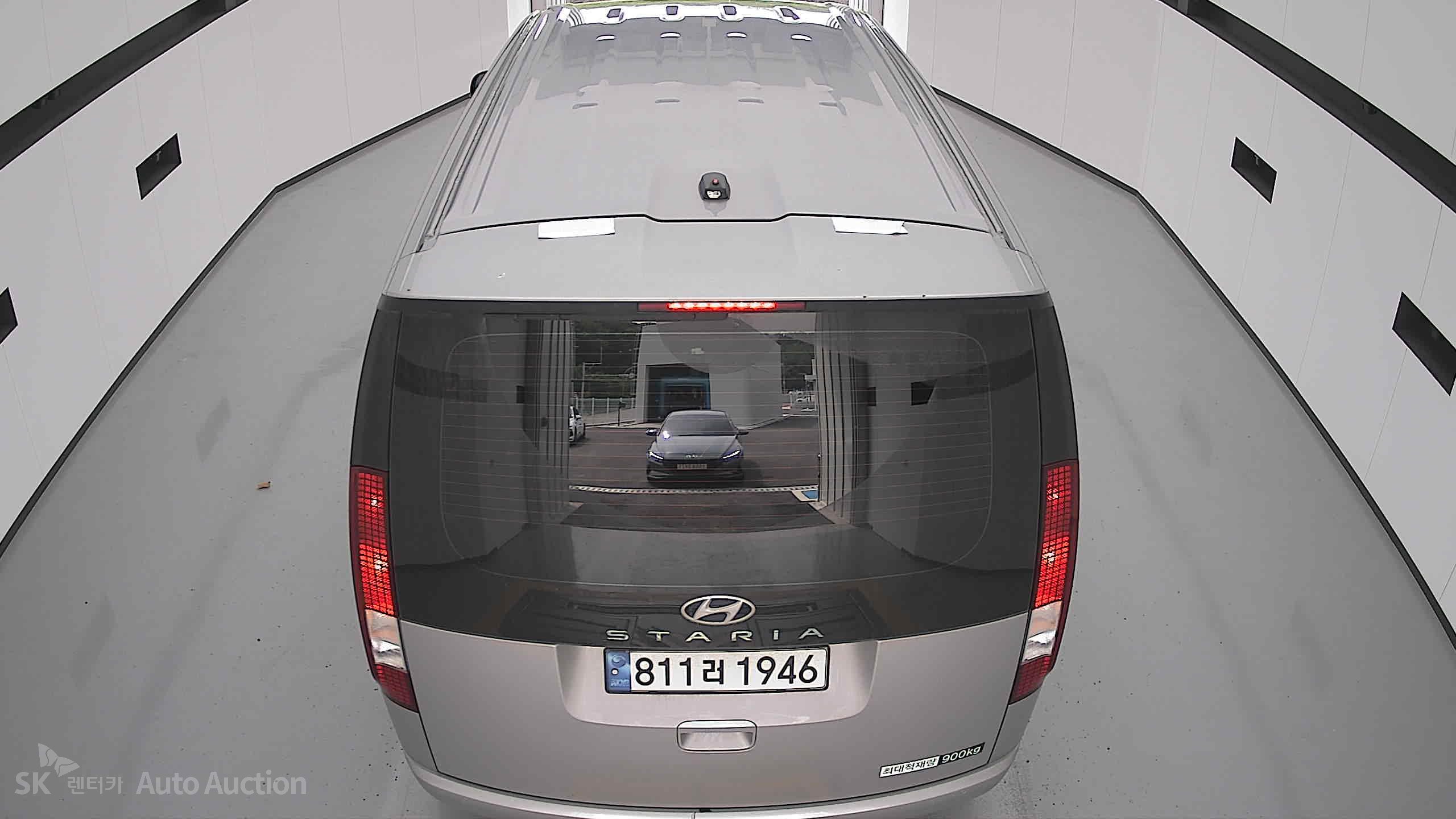 2024 - hyundai staria