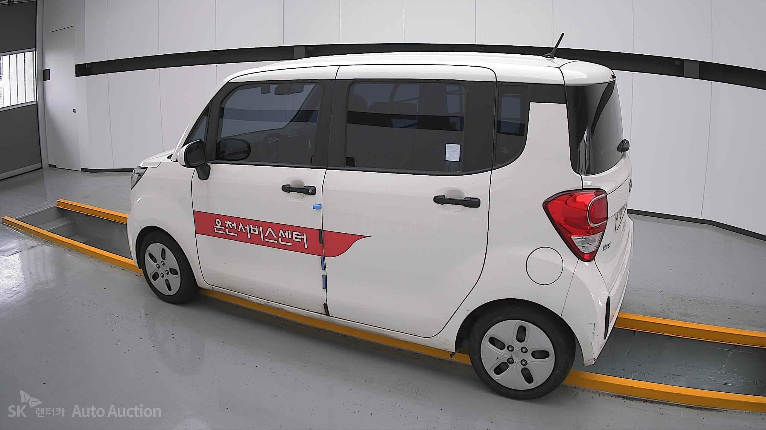 2021 - kia ray