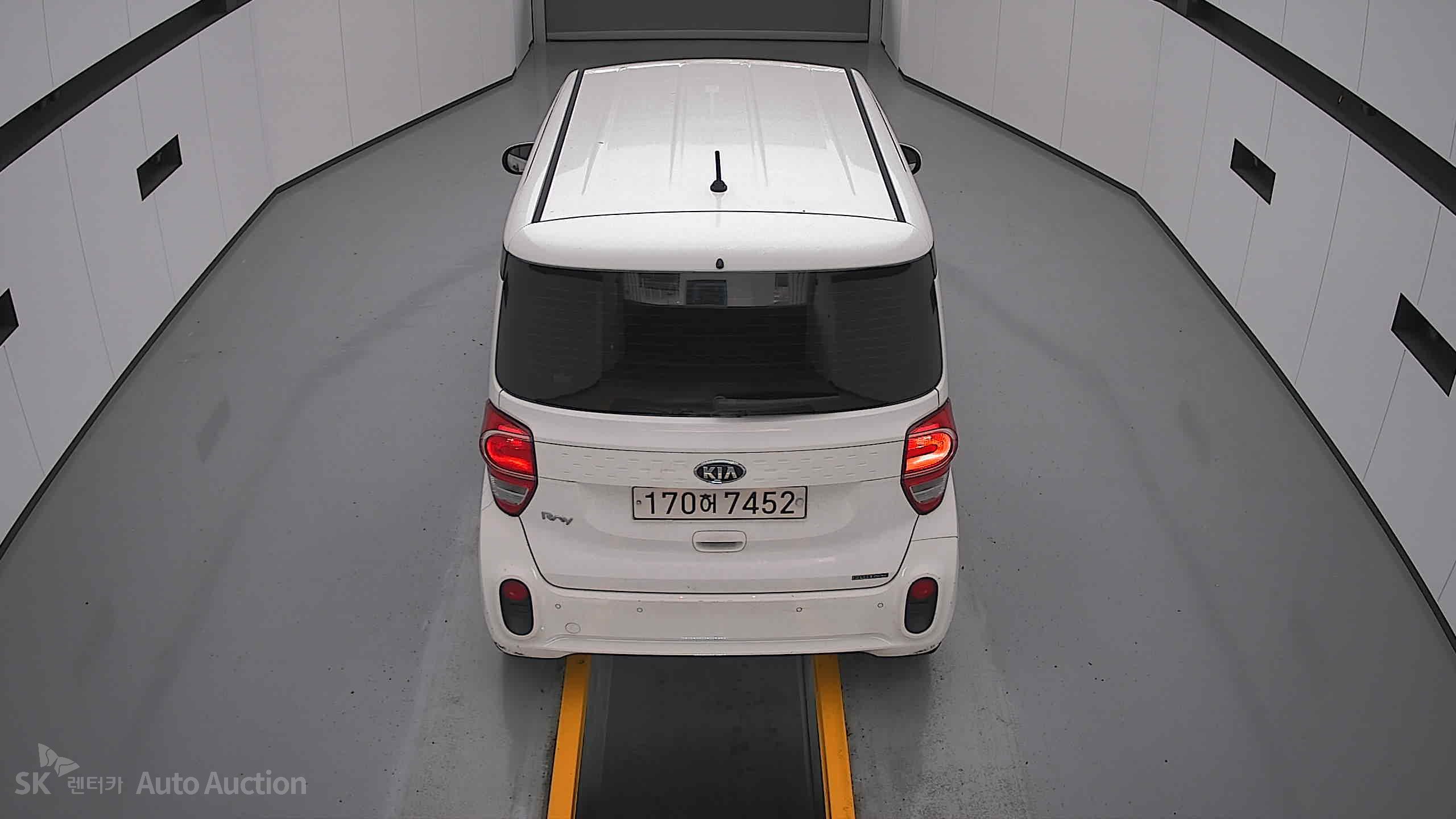 2021 - kia ray