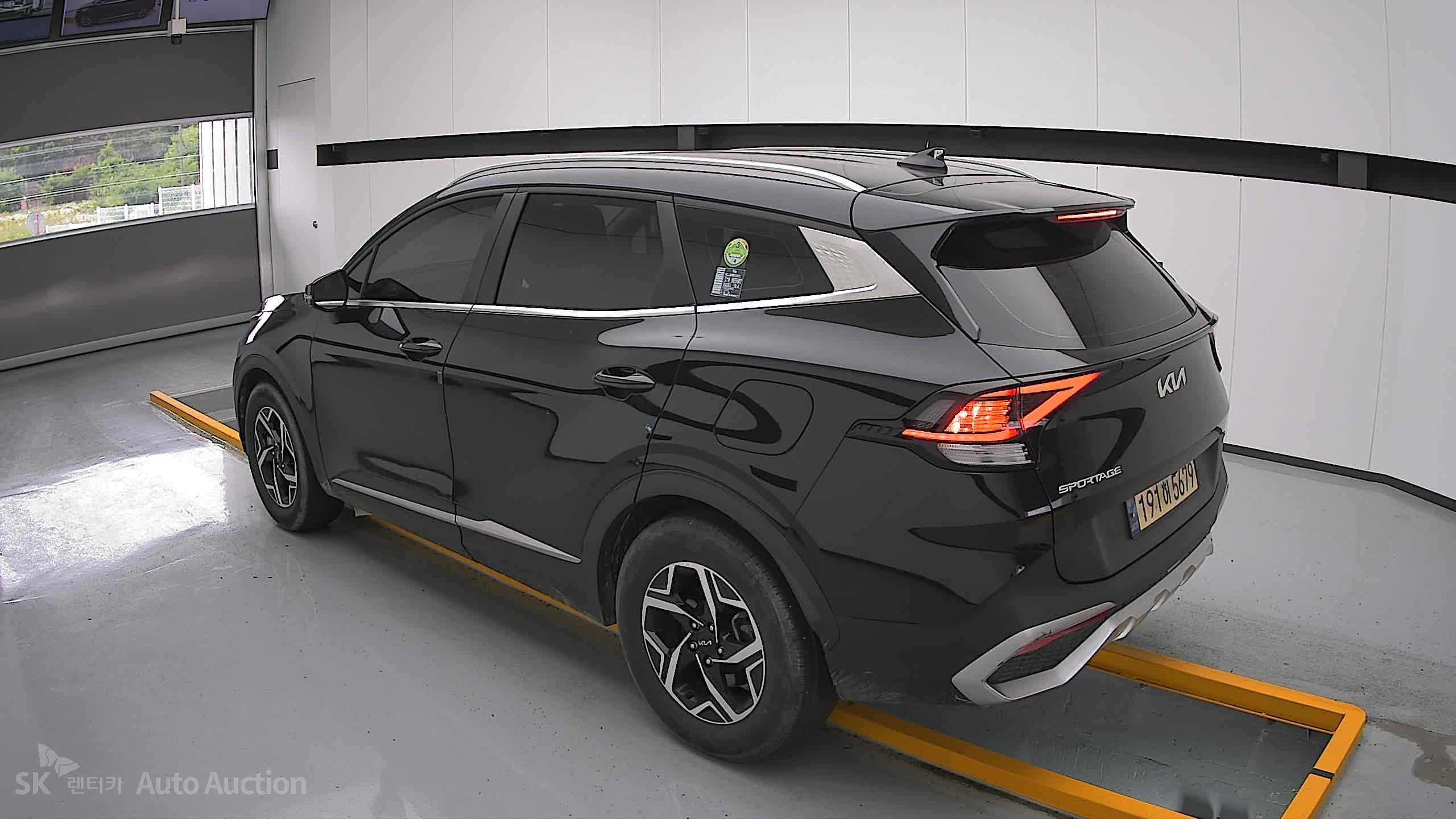 2022 - kia sportage