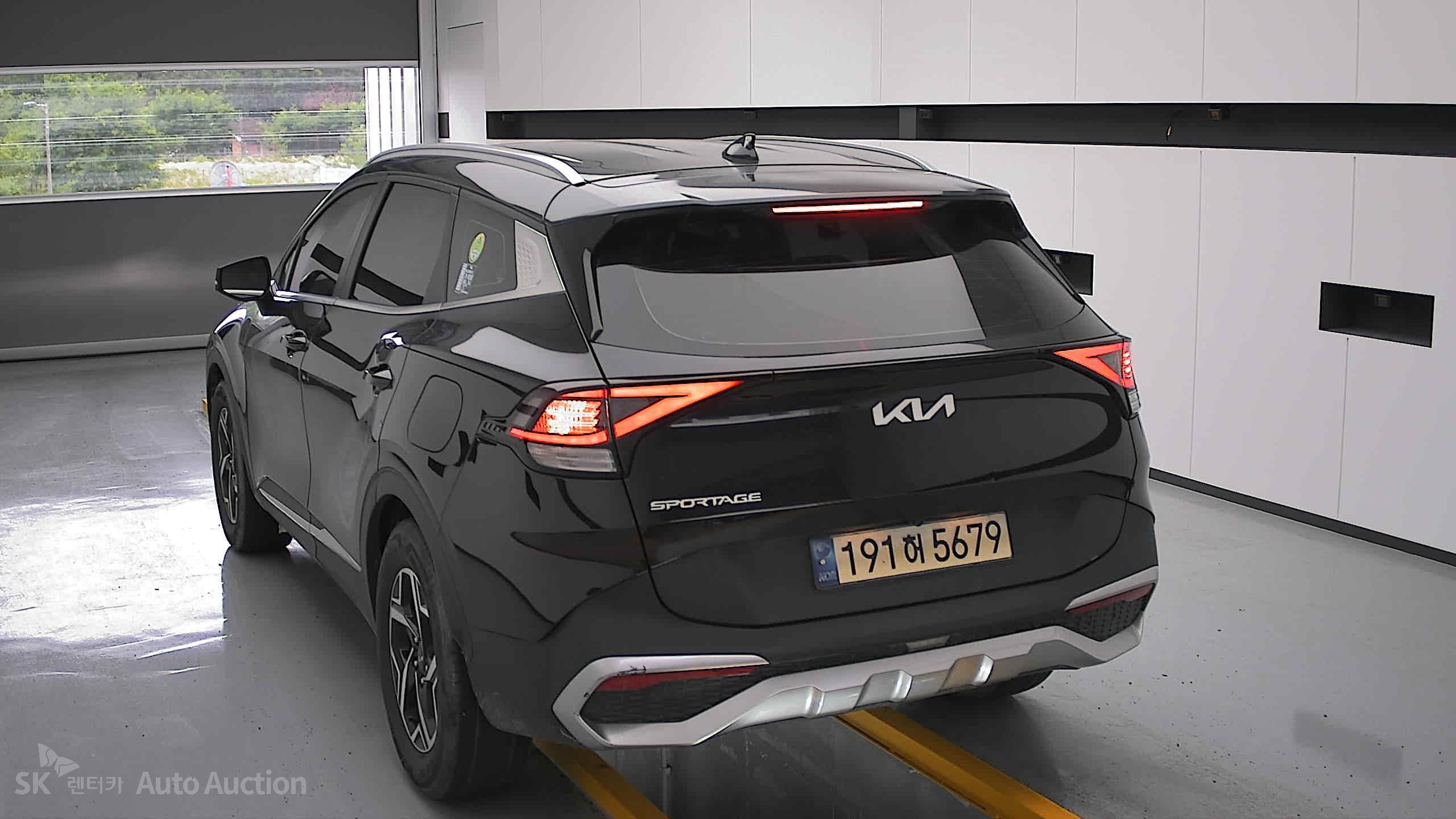 2022 - kia sportage