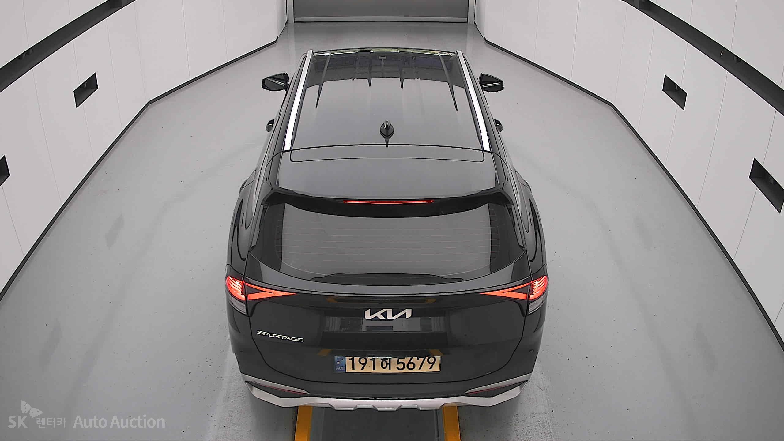 2022 - kia sportage