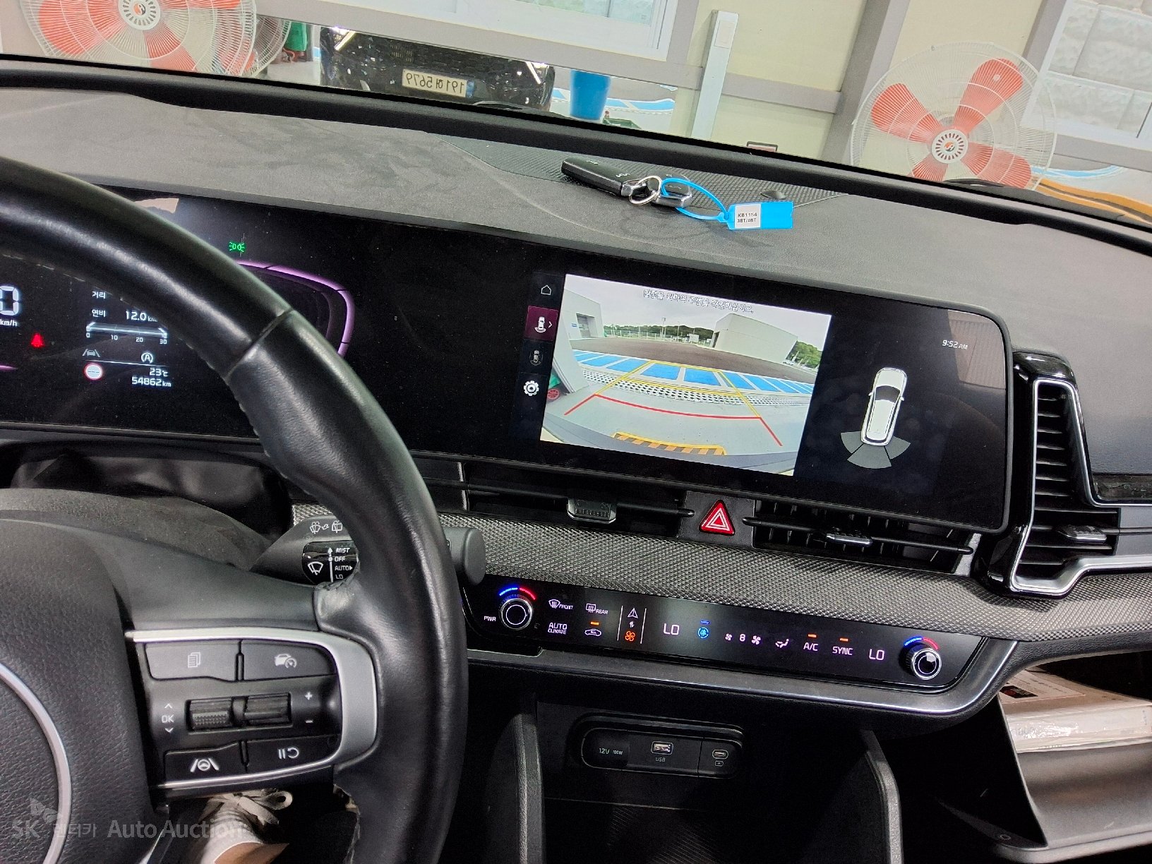 2022 - kia sportage