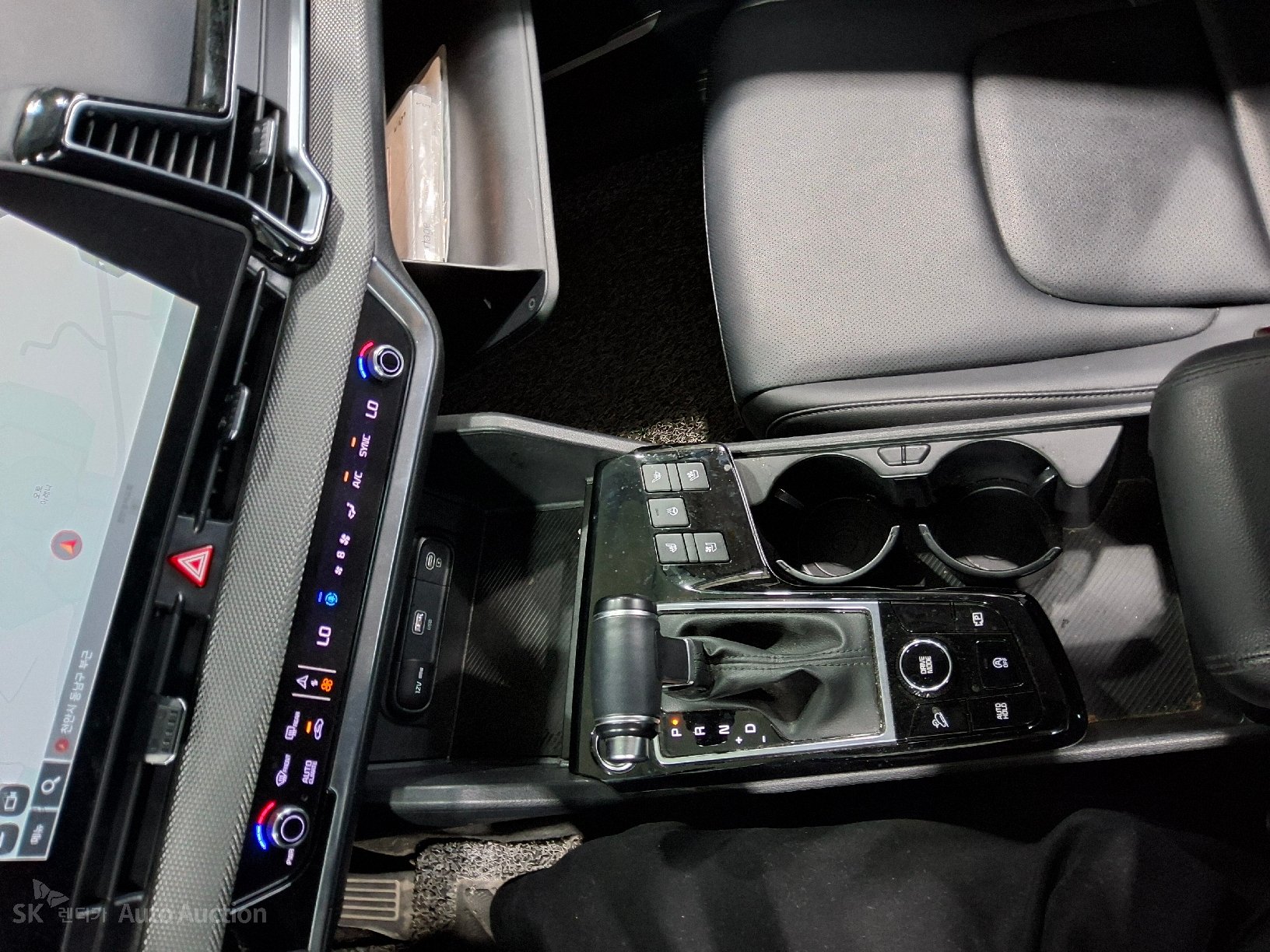 2022 - kia sportage