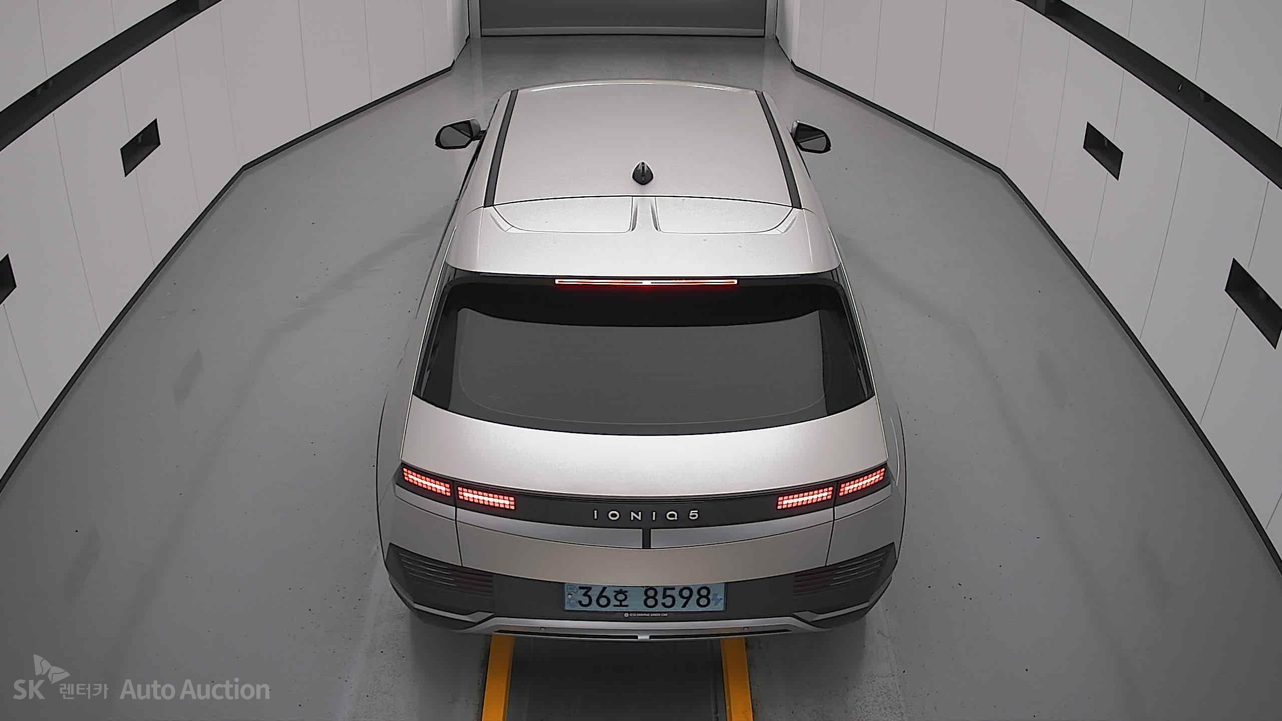2022 - hyundai ioniq